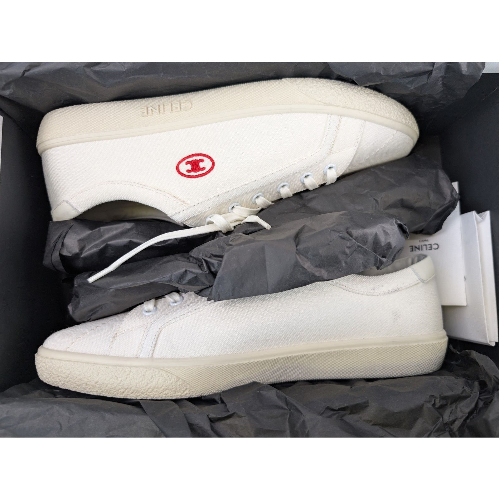 Celine o1rshd1 Canvas & Calfskin Low top Sneakers in White Size US 10 / EU 43 - 21 Thumbnail