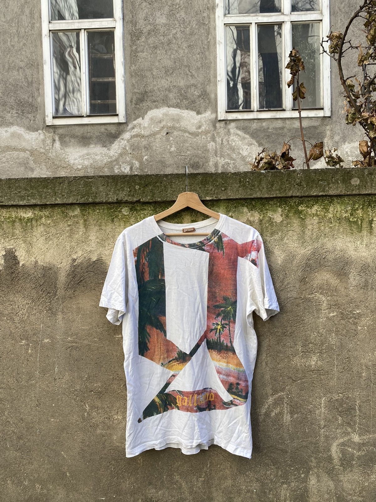 John Galliano Galliano Big G T-Shirt Size US M / EU 48-50 / 2 - 1 Thumbnail