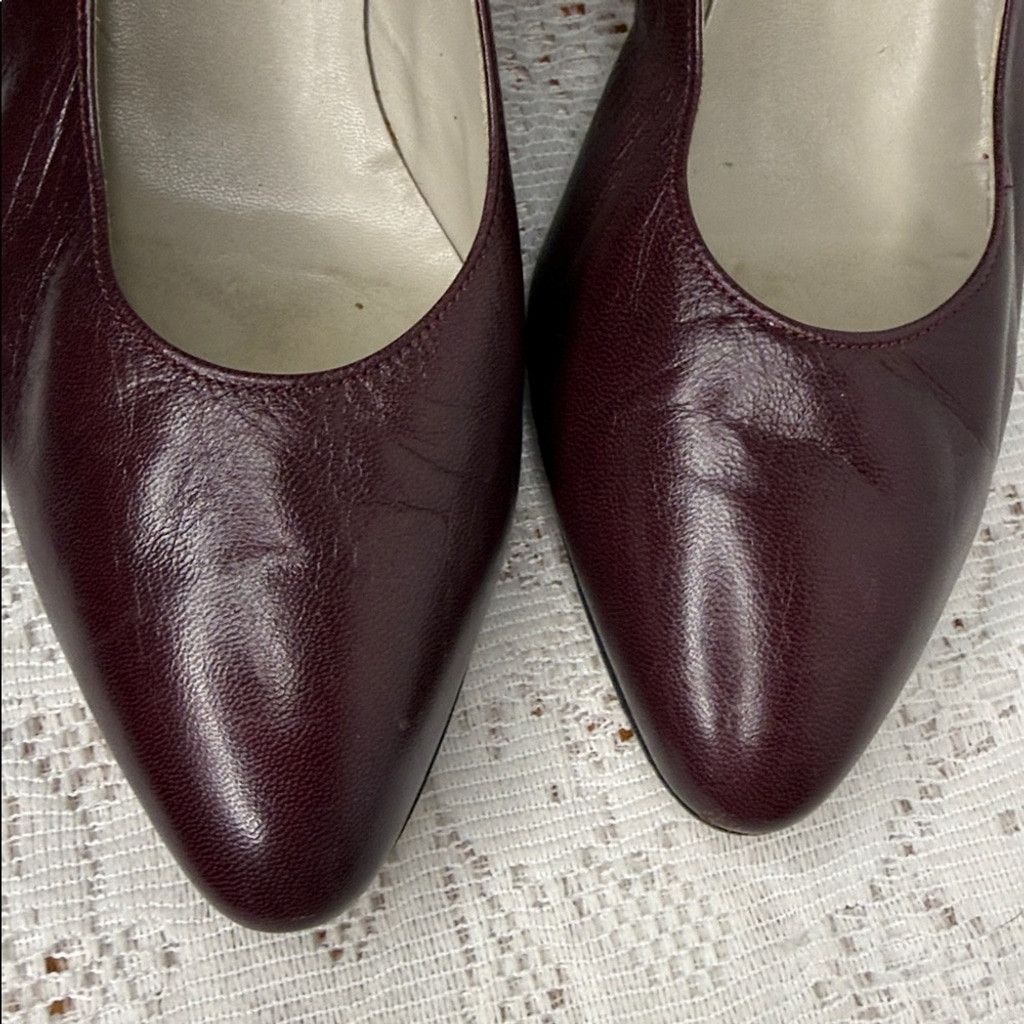The Unbranded Brand Vintage Manfield France leather burgundy purple heels sz 8 Size US 8 / IT 38 - 2 Thumbnail