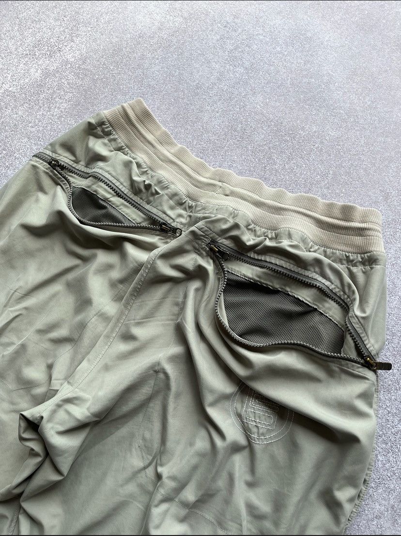 Nike × Vintage Vintage Nike Swoosh Baggy Trackpants Y2K XL Size US 34 / EU 50 - 8 Thumbnail