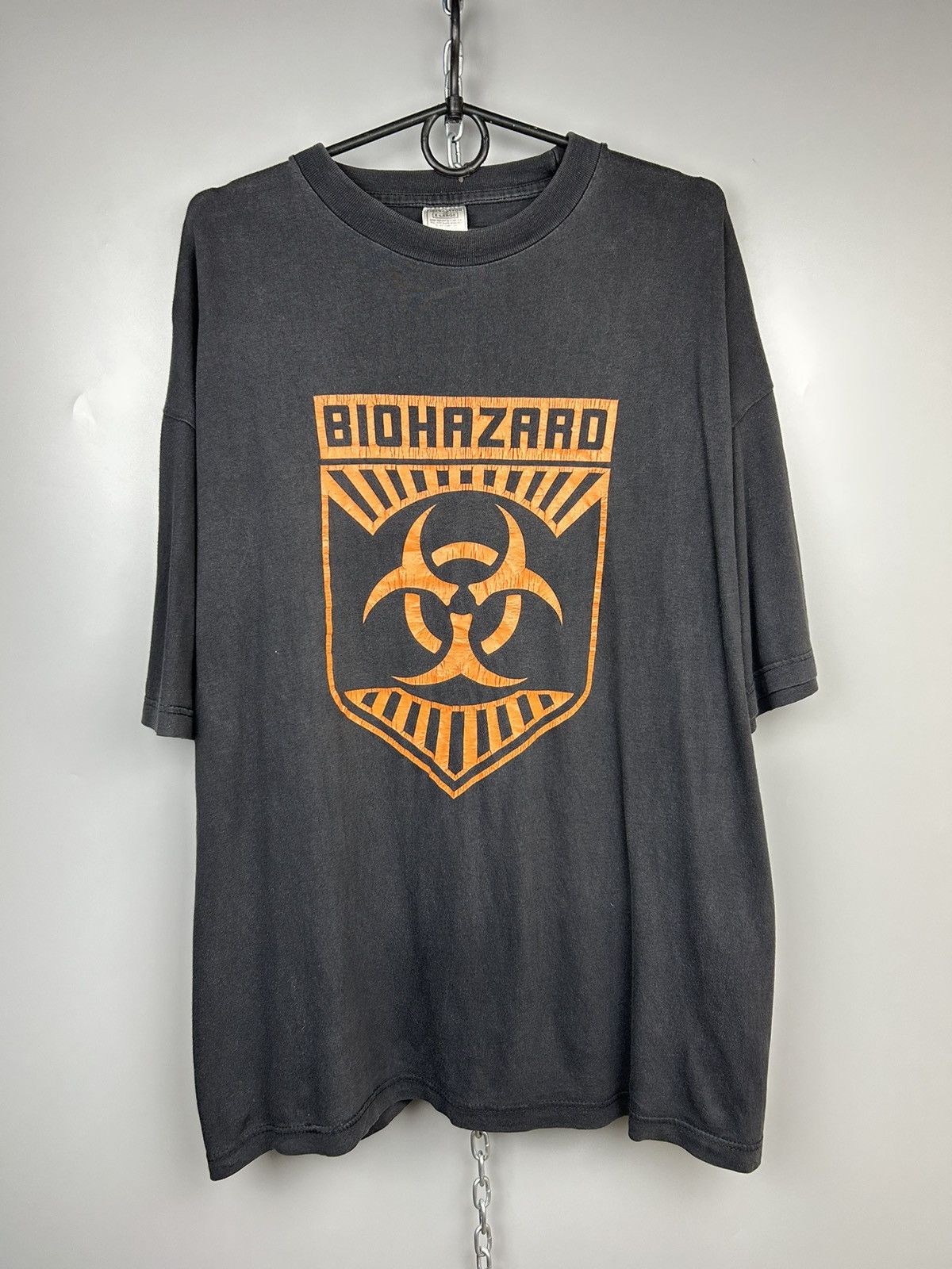 Band Tees × Vintage Vintage Biohazard Band T Shirt Tour 90s Size US XL / EU 56 / 4 - 1 Thumbnail
