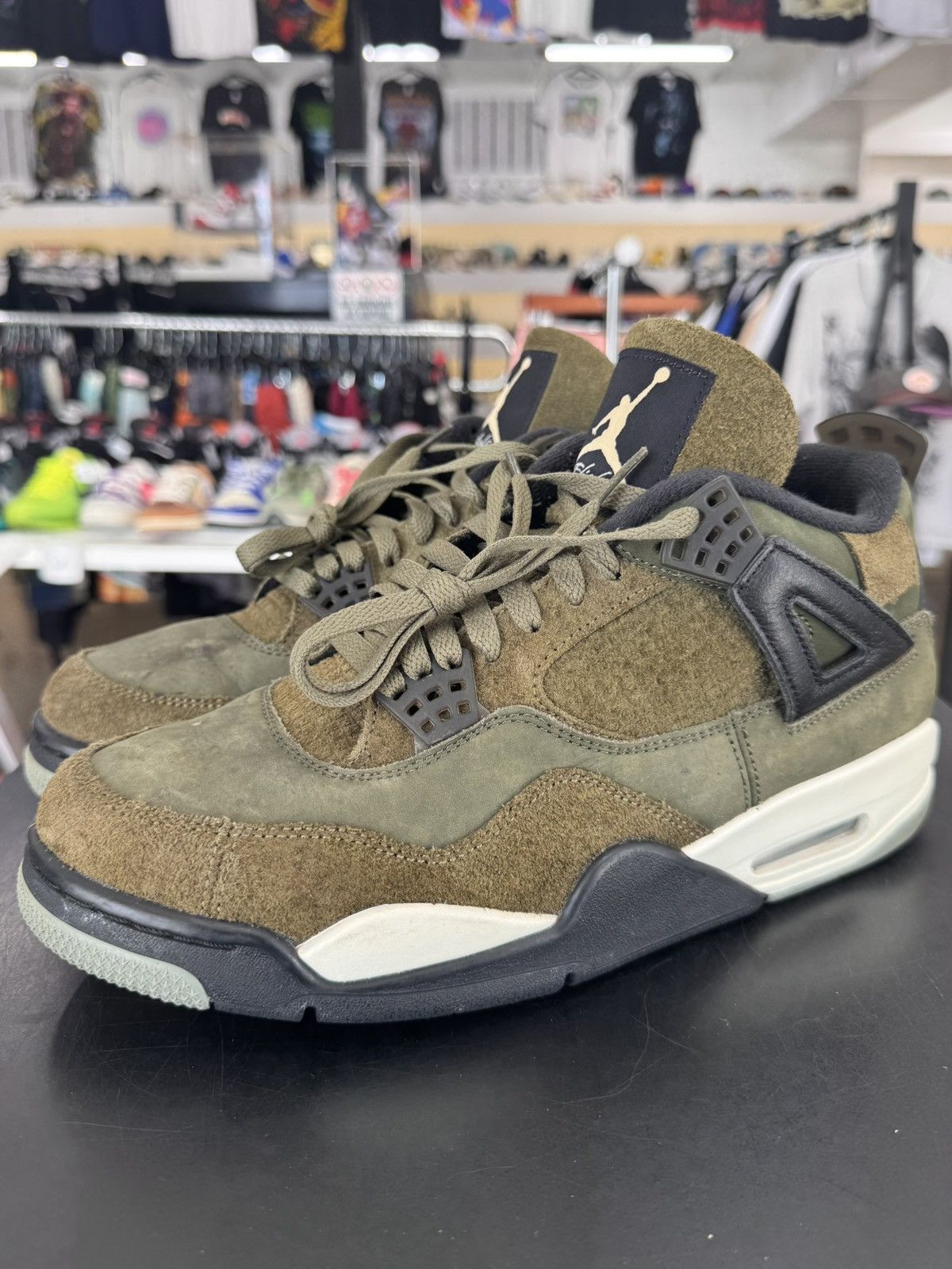 Air Jordan Medium Craft Olive Size (2023)