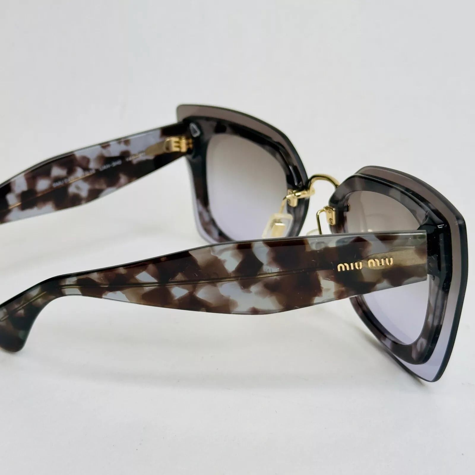 Miu Miu MIU MIU REVEAL 04R Shield Square Runway Sunglasses MU04RS Size ONE SIZE - 5 Thumbnail