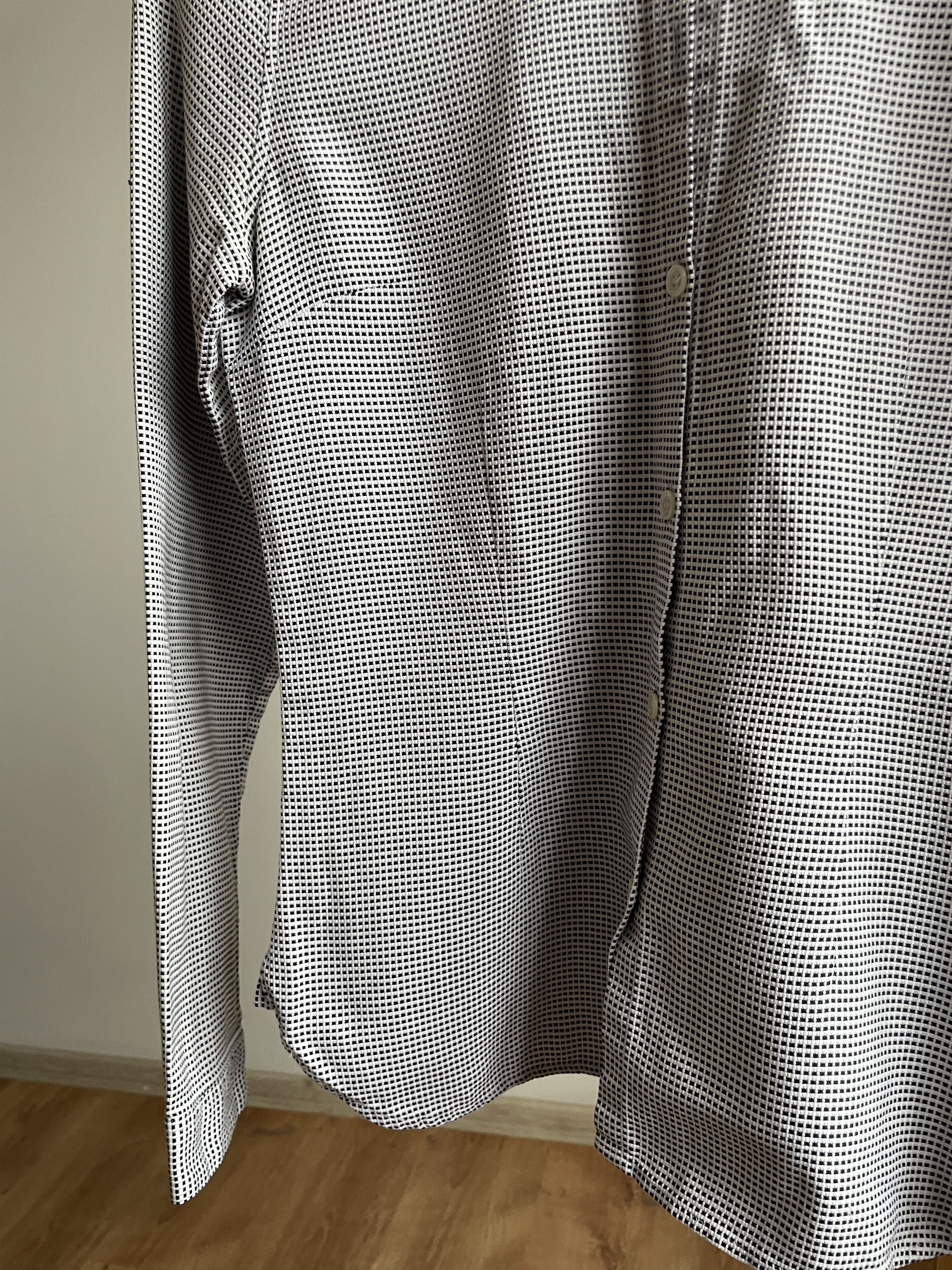 Burberry Burberry Womens Checkered Shirt Size US 4/ GB 8/ EU 36 Size S / US 4 / IT 40 - 6 Thumbnail
