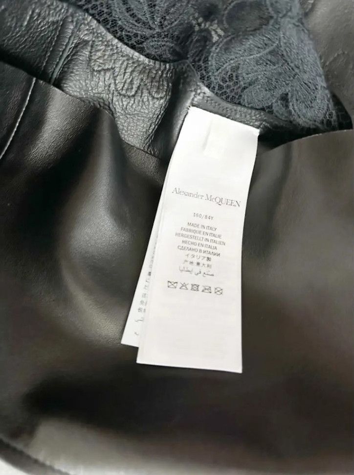 Alexander McQueen ALEXANDER McQUEEN_ S/S 2020 _ LACE _ LAMB LEATHER BLAZER Size S / US 4 / IT 40 - 9 Thumbnail