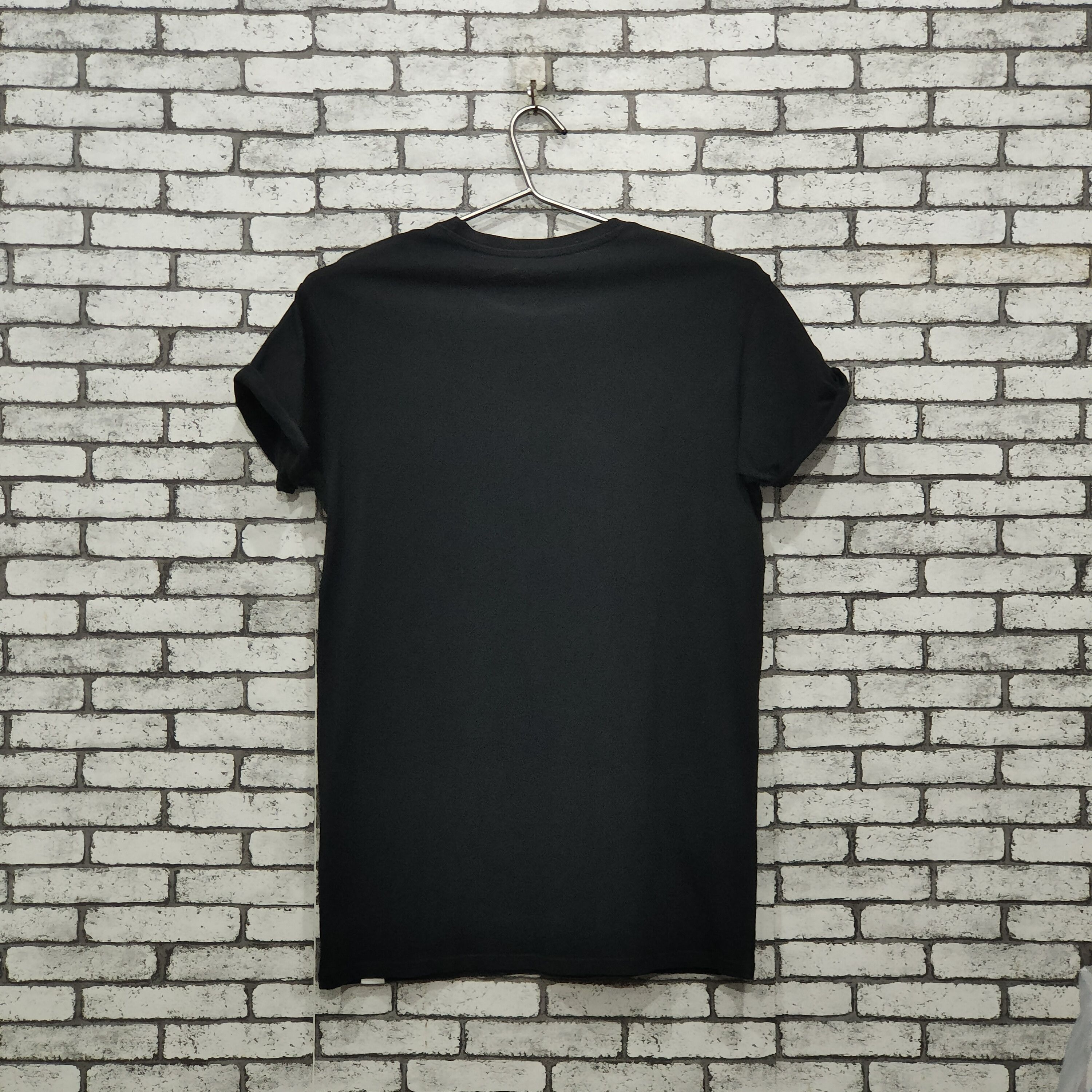 Pull & Bear 🔥Pull & Bear t-shirt Size US S / EU 44-46 / 1 - 4 Thumbnail