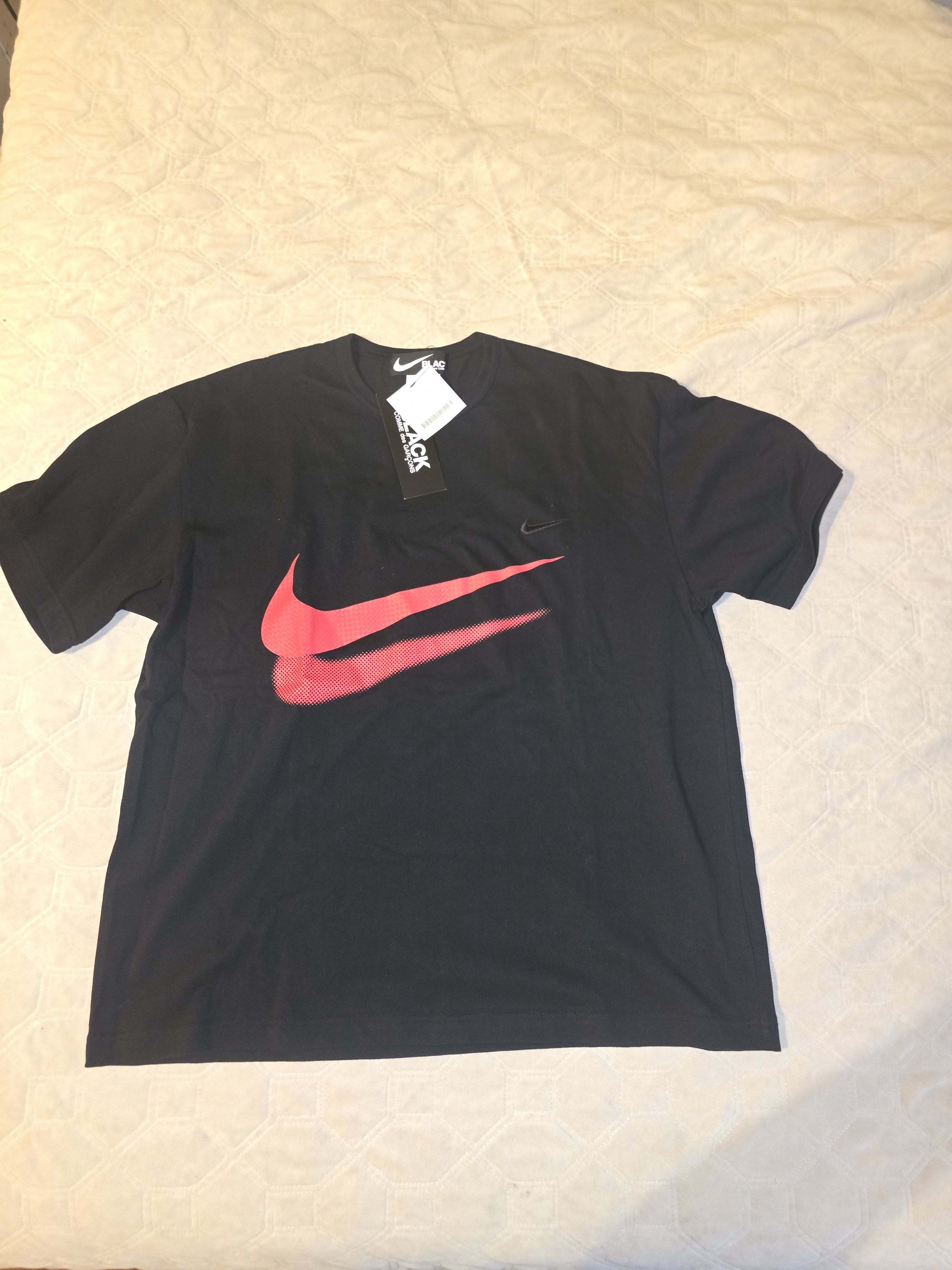 Comme des Garcons Black × Nike Nike x Comme des Garçons Black shirt sz M Size US M / EU 48-50 / 2 - 1 Thumbnail
