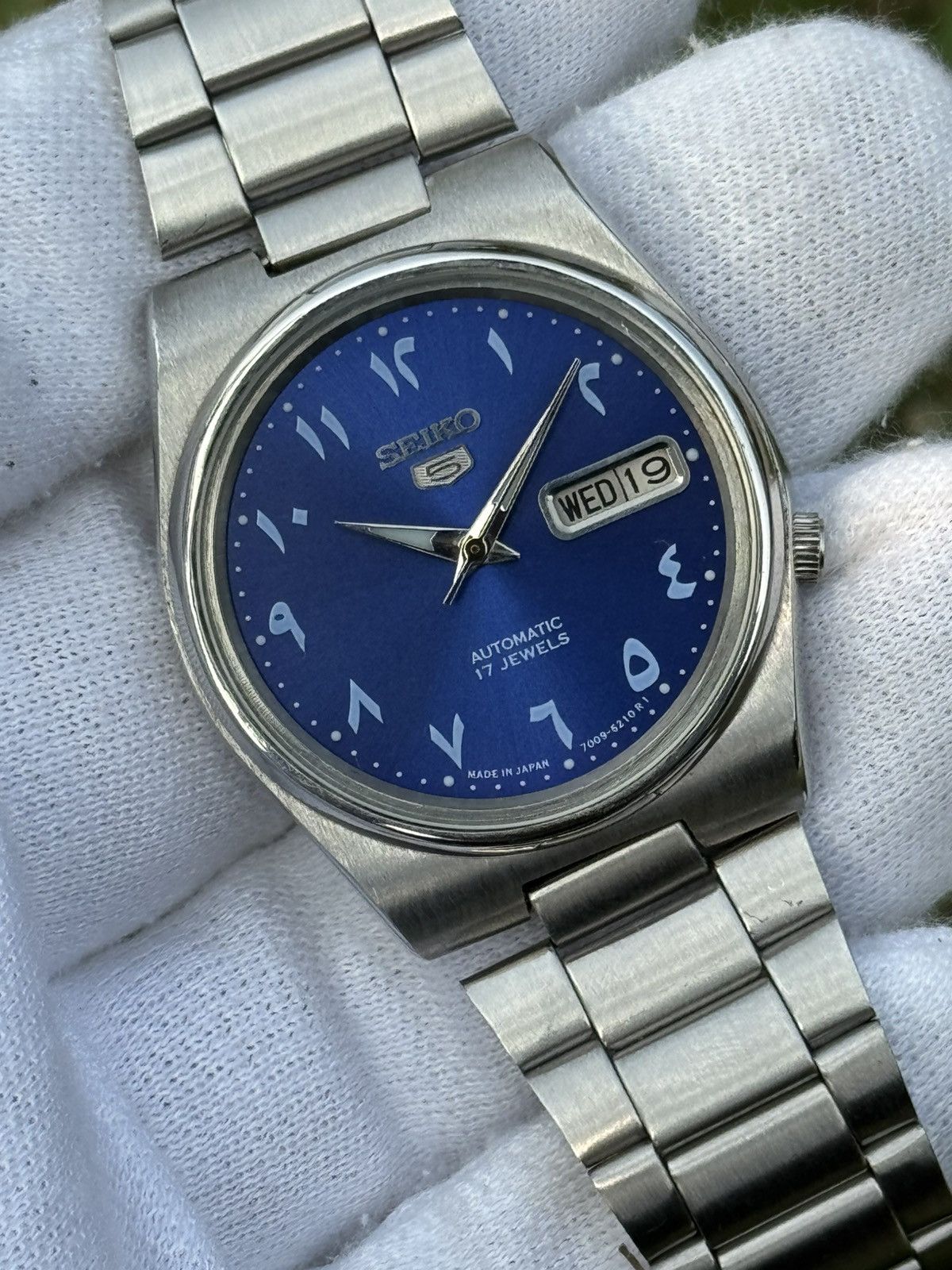 Seiko Seiko 5 Automatic 7009 Japan movement Blue Dial mens Watch Size 36 - 7 Thumbnail