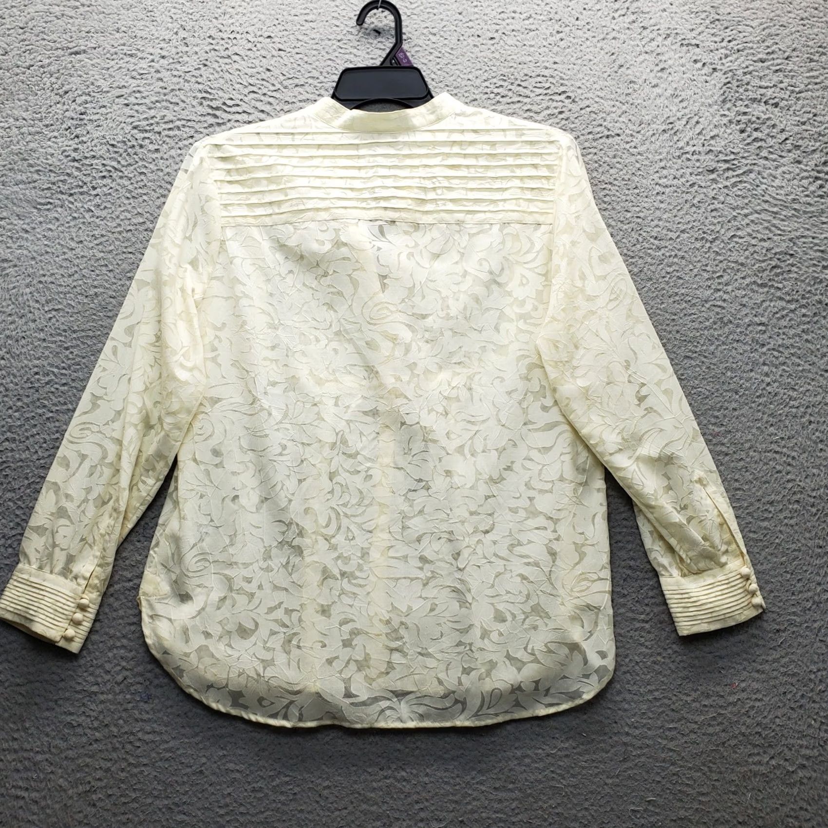 Coldwater Creek Coldwater Creek Blouse Women's Petites L Tan Floral Long Sleeve Button Front Shirt Size L / US 10 / IT 46 - 2 Thumbnail