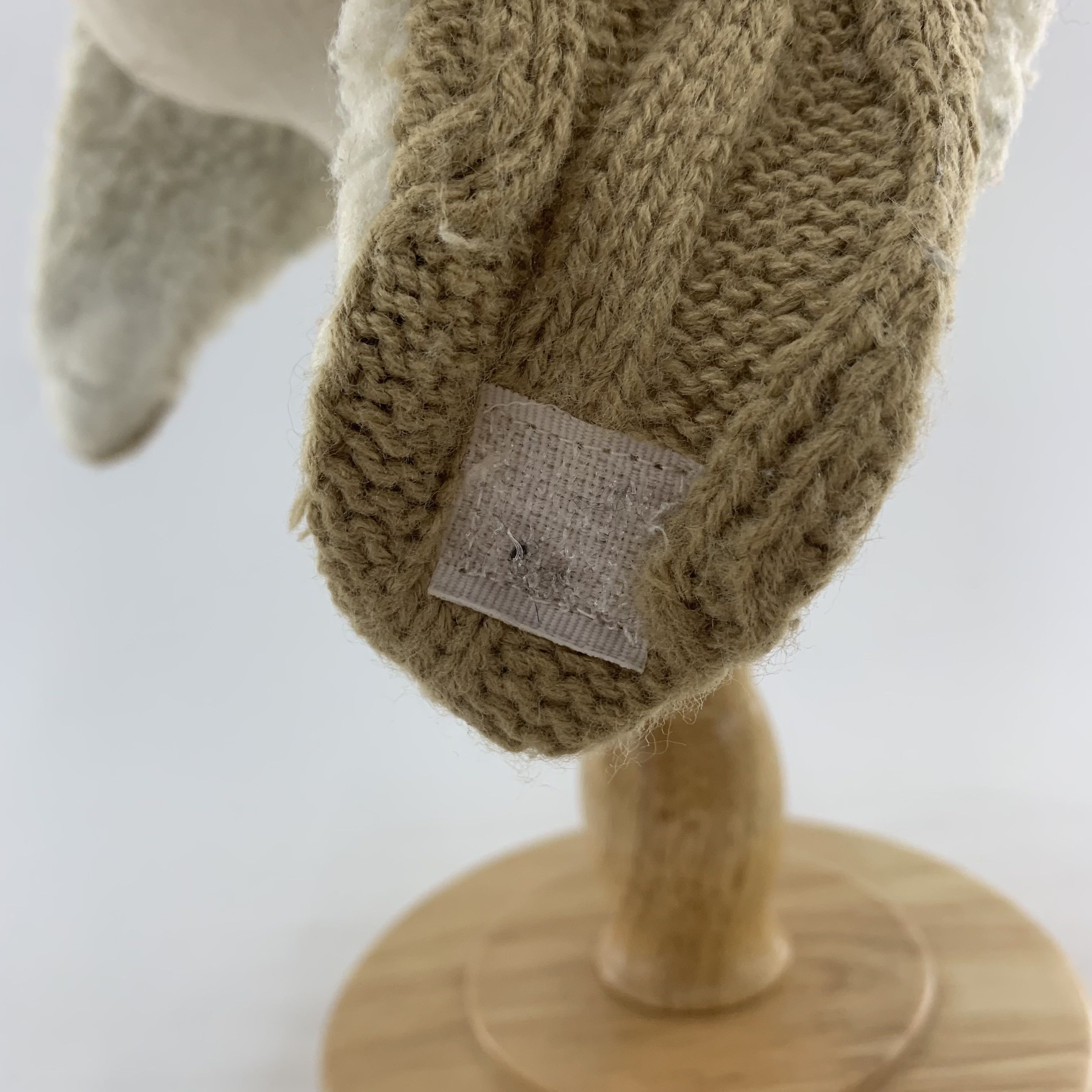 Vintage Knitted Beanie Earflap Hat Snowcap Size ONE SIZE - 7 Thumbnail