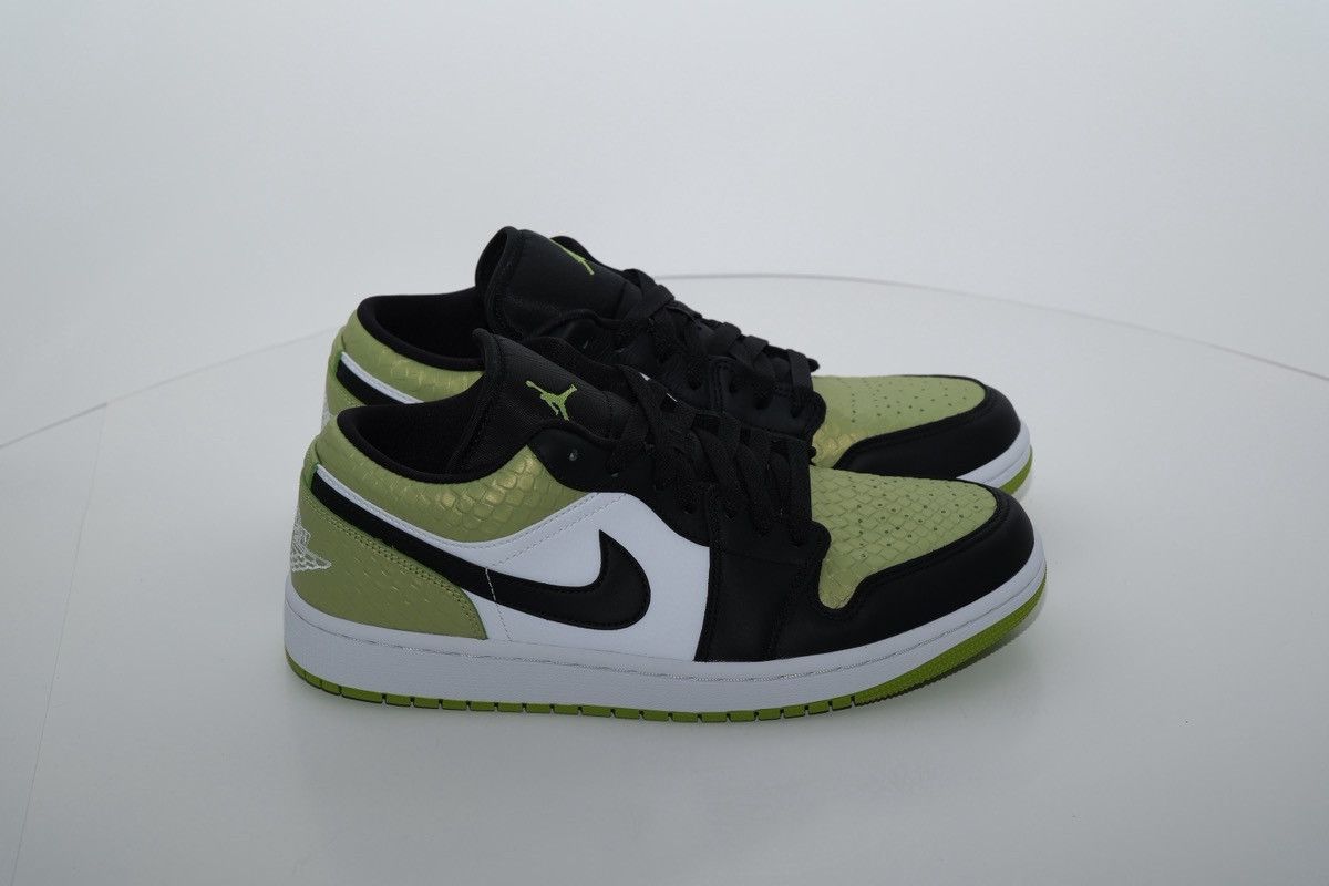 Jordan Brand Nike Air Jordan 1 Low Snakeskin Vivid Green DX4446-301 10.5W Size US 10.5 / IT 40.5 - 3 Thumbnail