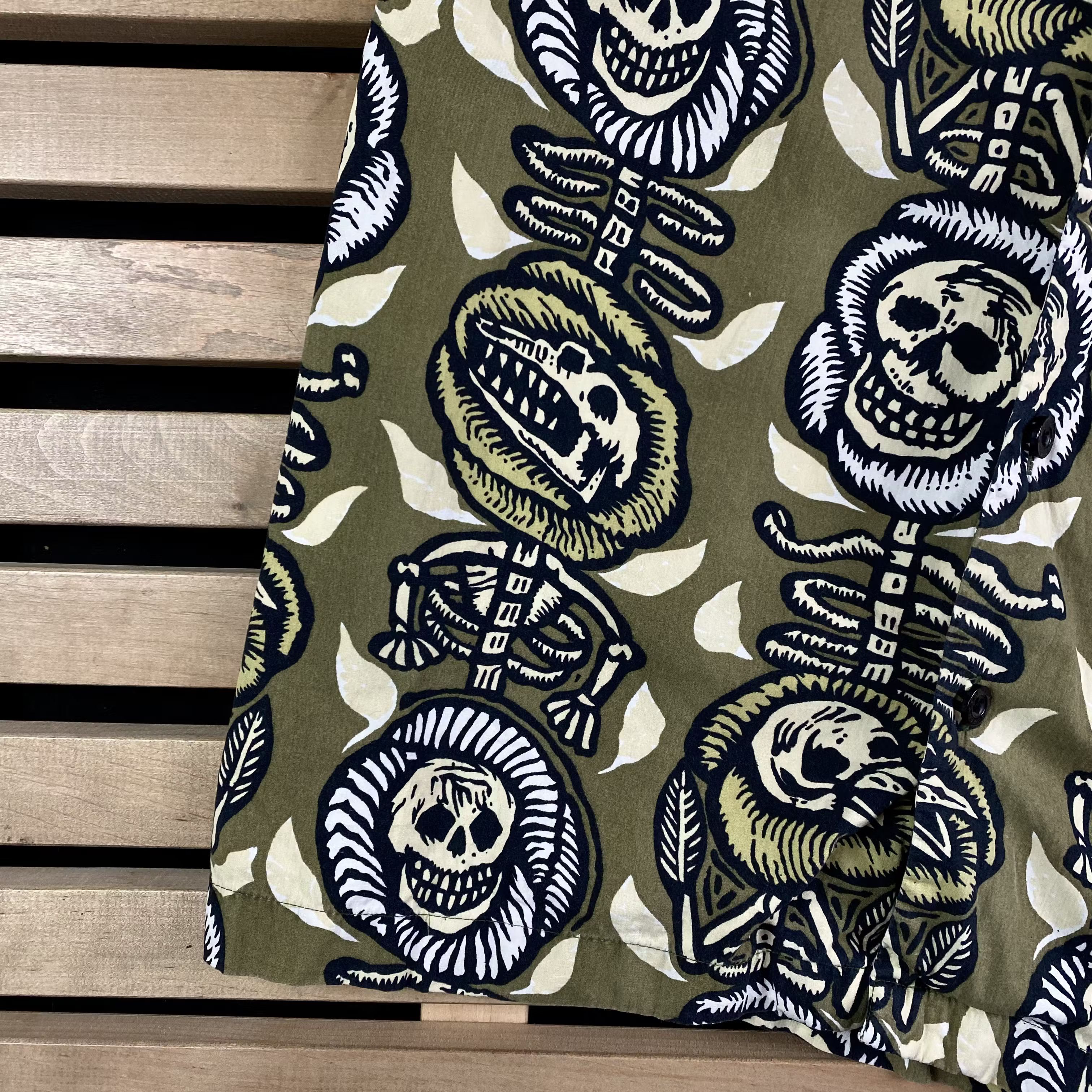 Vintage Mens Crazy Shirt Skeleton Vintage Size L Size US L / EU 52-54 / 3 - 3 Thumbnail