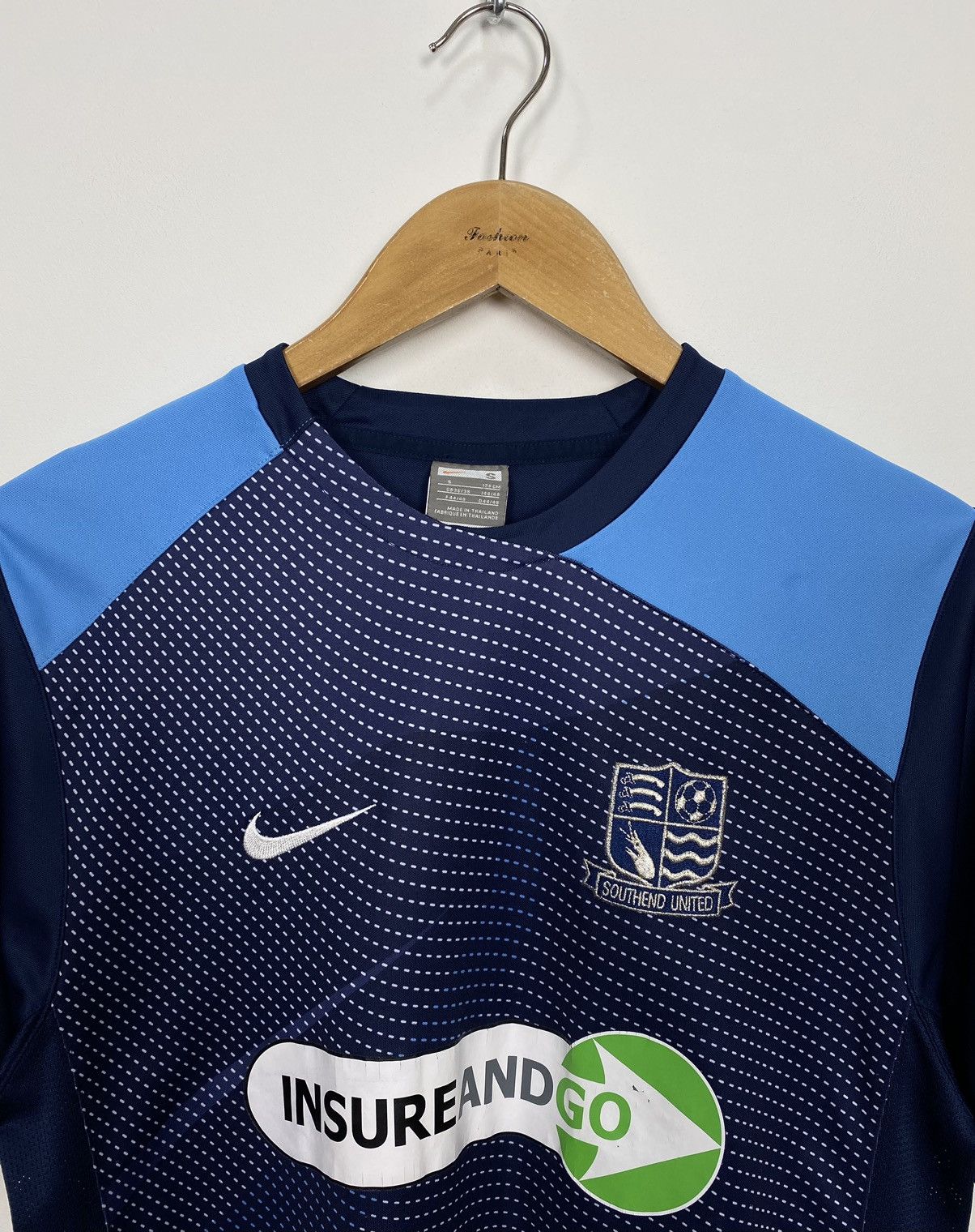 Vintage Southend United Home Football Jersey Shirt 2008-2009 Size S Size US S / EU 44-46 / 1 - 4 Thumbnail