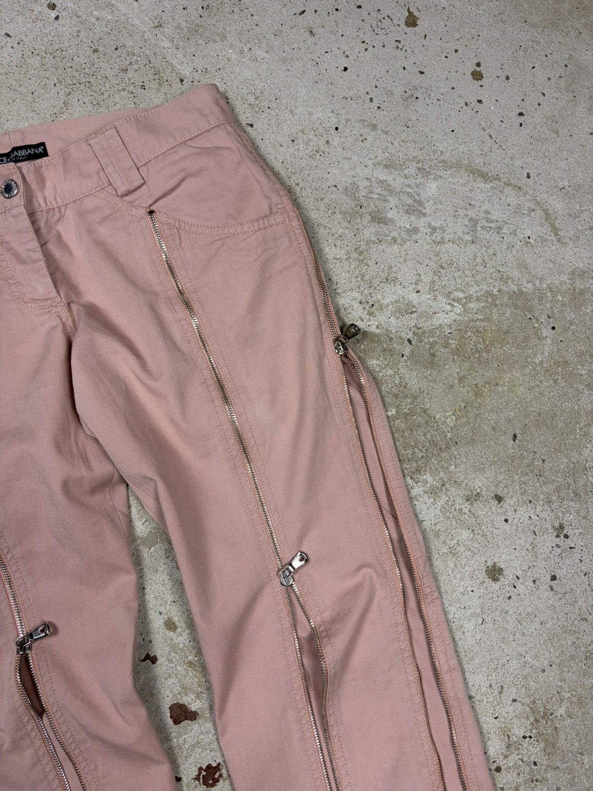 Dolce & Gabbana SS 2003 Dolce & Gabbana Sex Pink Multi Zippers Pants Size 26" / US 2 / IT 38 - 10 Thumbnail