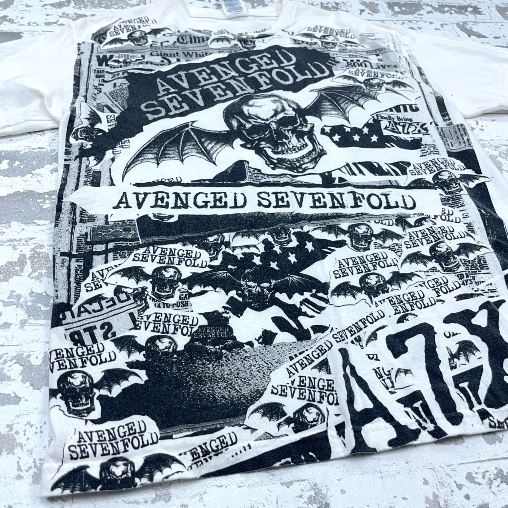 Delta VINTAGE Avenged Sevenfold Shirt Men M White Rock Band T Tee Tour Y2K AOP Size US M / EU 48-50 / 2 - 5 Thumbnail