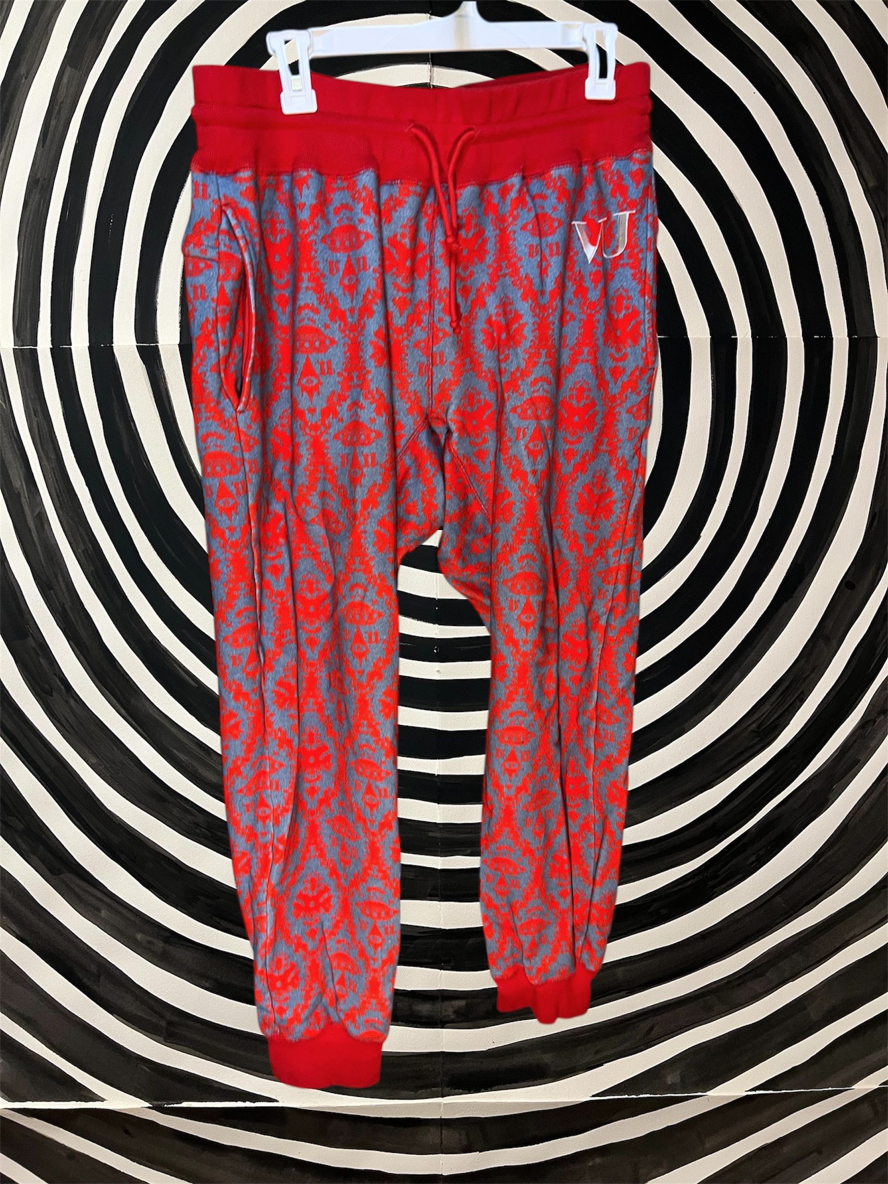Undercover × Valentino UFO all over pattern jogger FW19 Size US 36 / EU 52 - 1 Thumbnail