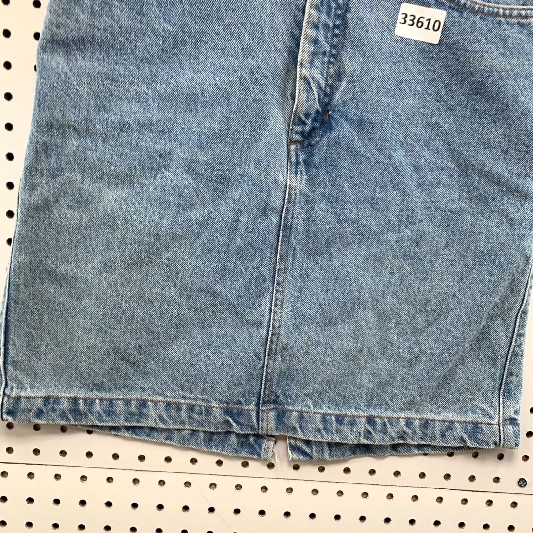 Gap VINTAGE Gap Denim Skirt Womens Size 8 Zipper Light Wash Knee Length 90s Made USA Size 30" / US 8 / IT 44 - 7 Thumbnail