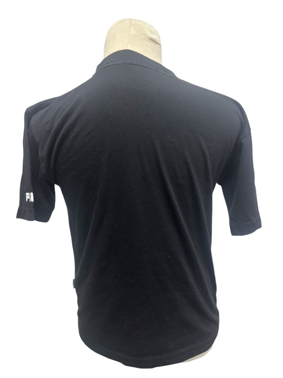 Fila Fila balck tshirt Size US M / EU 48-50 / 2 - 5 Thumbnail