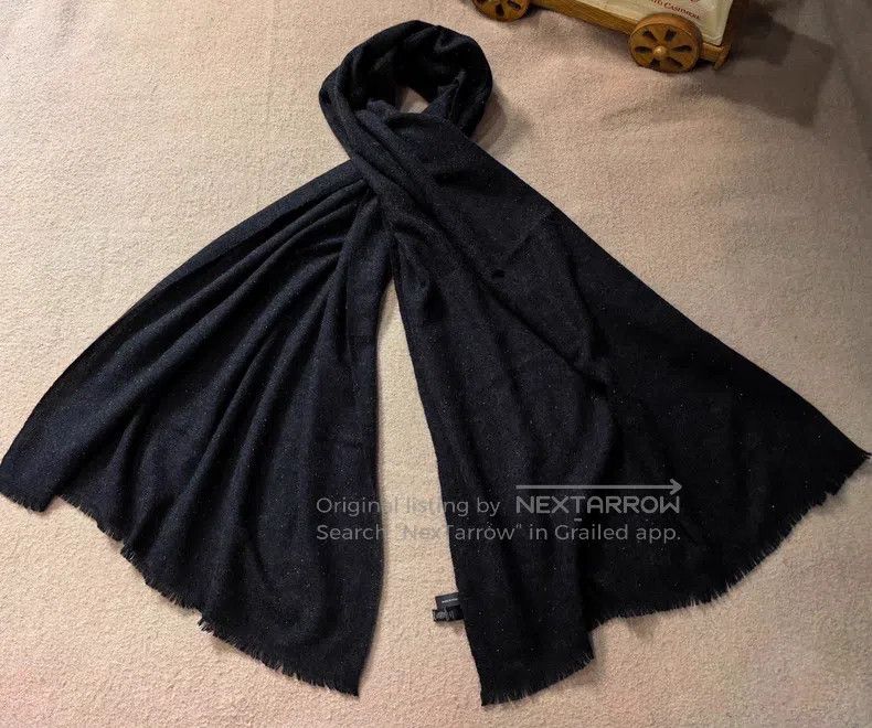 Loro Piana Loro Piana Small Cashmere Complex Giant Shawl Size ONE SIZE - 2 Thumbnail