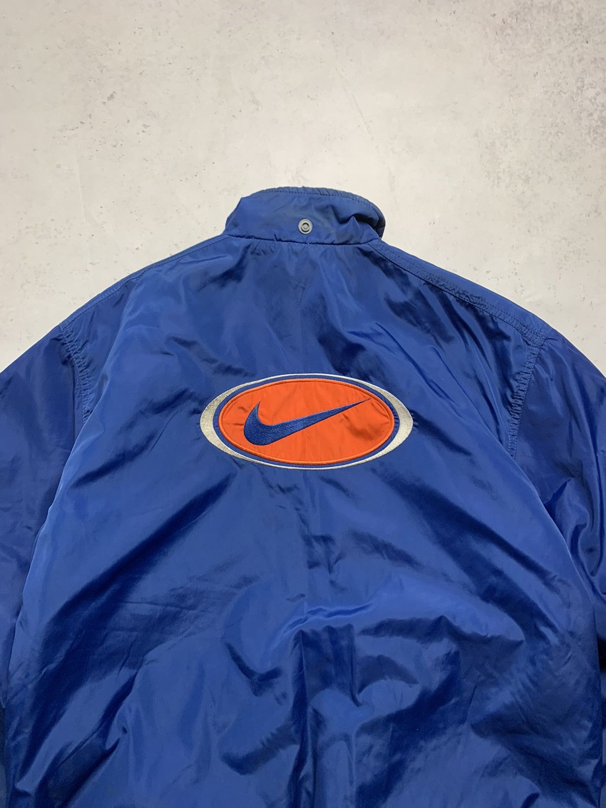 Nike Vintage Nike Big Swoosh Nylon Jacket Y2K M Size US M / EU 48-50 / 2 - 2 Thumbnail