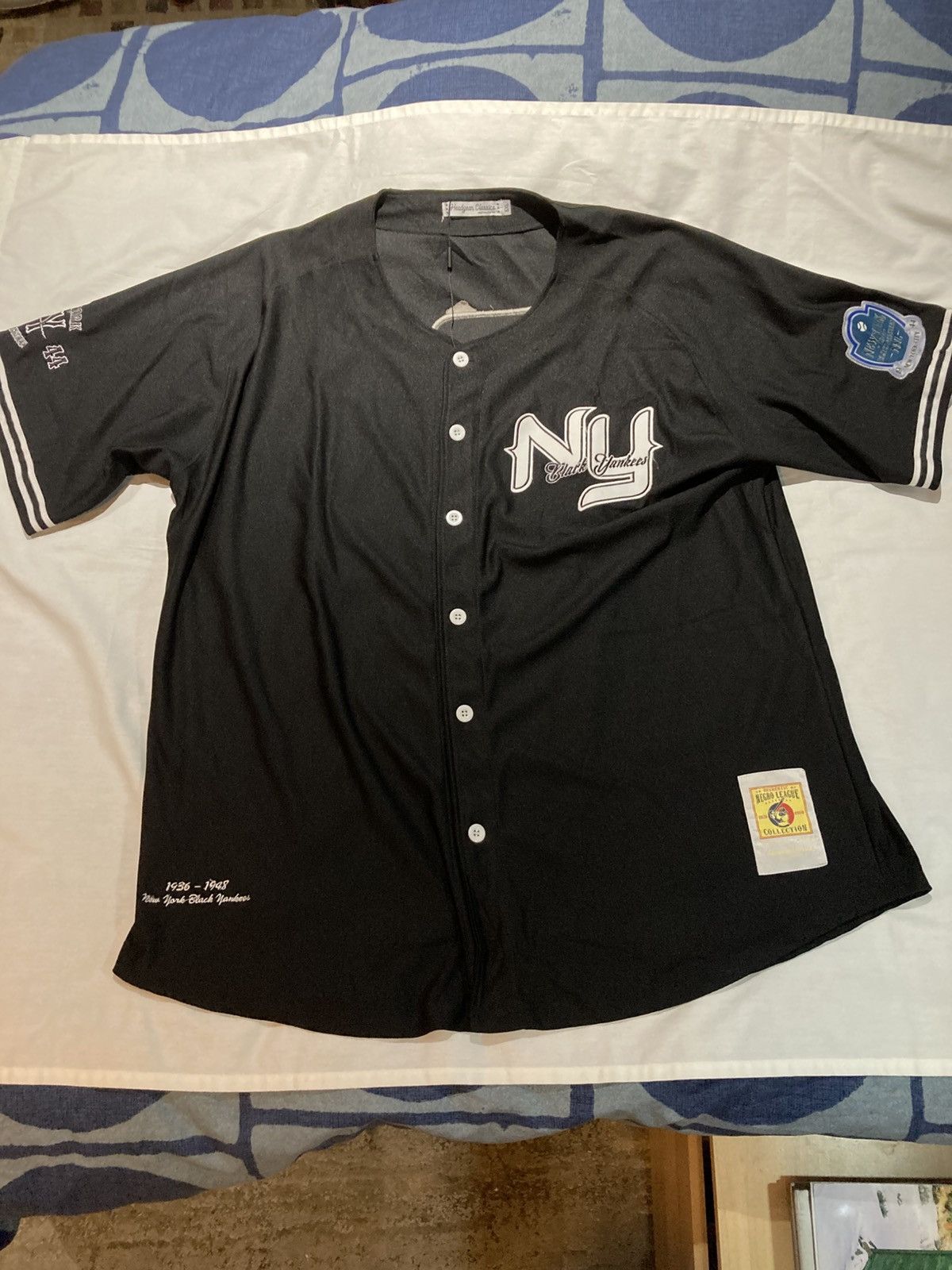 Other New York Black Yankees Jersey, Men’s size 5XL, NWOT Size US XXL / EU 58 / 5 - 1 Thumbnail