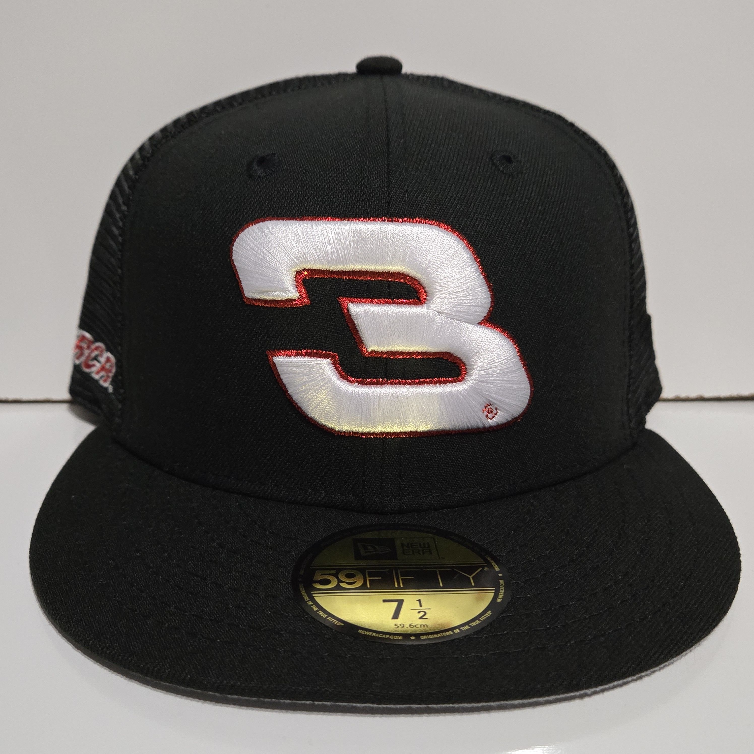 7 1/2 NASCAR Dale Earnhardt 3 Trucker New Era Fitted Hat