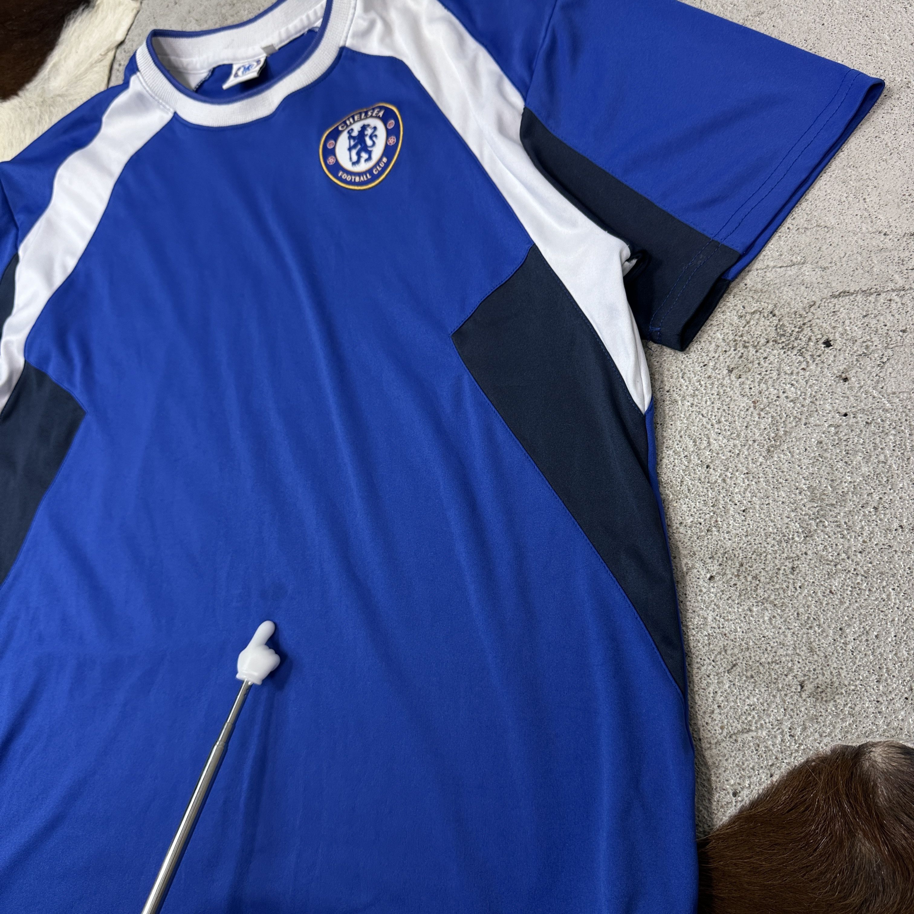 Chelsea Soccer Vintage Sporty Chelsea FC Fanshop Fabregas Jersey Y2K Size US XL / EU 56 / 4 - 2 Thumbnail