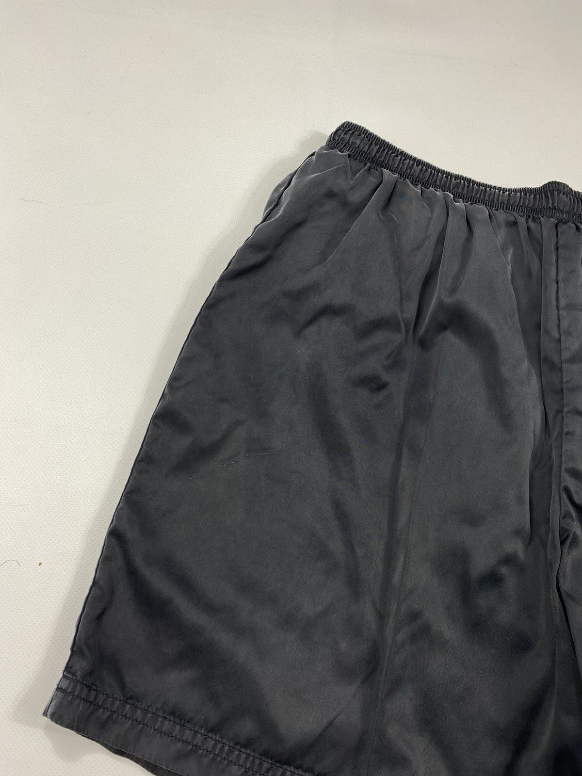 Adidas 🔥LASTDROP🔥 #5 Vintage Adidas Graphite Black Nylon Shorts Size US 34 / EU 50 - 6 Thumbnail