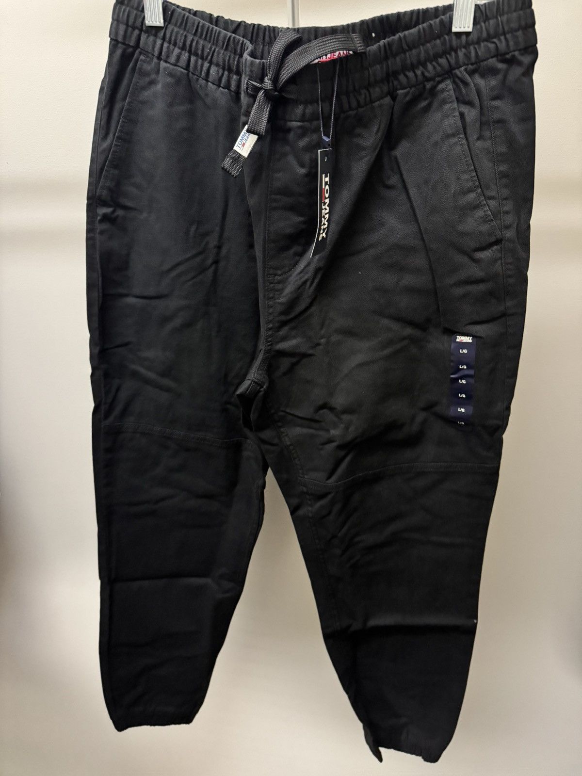 Tommy Hilfiger Tommy Hilfiger Joggers Size US 34 / EU 50 - 1 Thumbnail