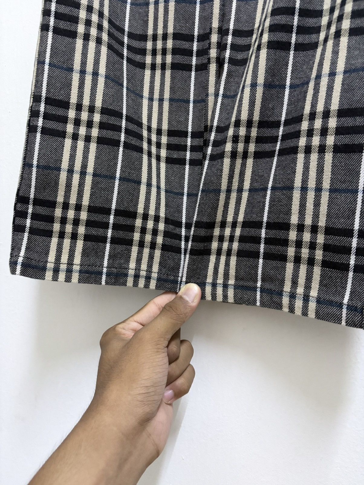 Burberry Vintage 90's Burberry Blue Label Nova Check Pants Size 28" / US 6 / IT 42 - 7 Thumbnail