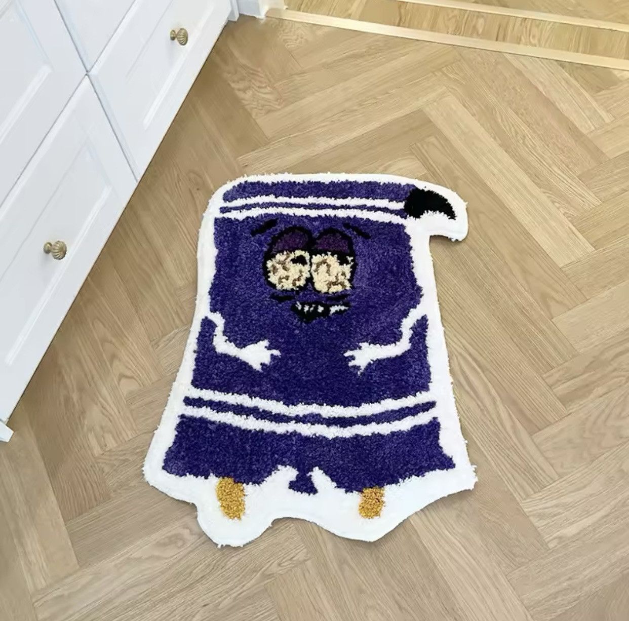 Vintage Purple Towel Doll Tufted Rug Size ONE SIZE - 1 Thumbnail