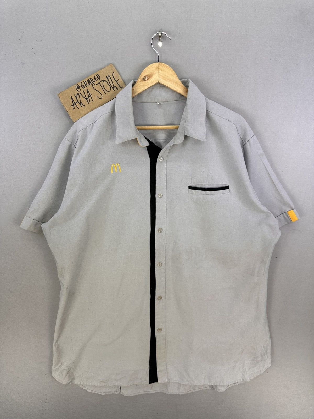 Japanese Brand Vintage Mcdonalds Worker Shirt Button Up Size US XXL / EU 58 / 5 - 1 Thumbnail