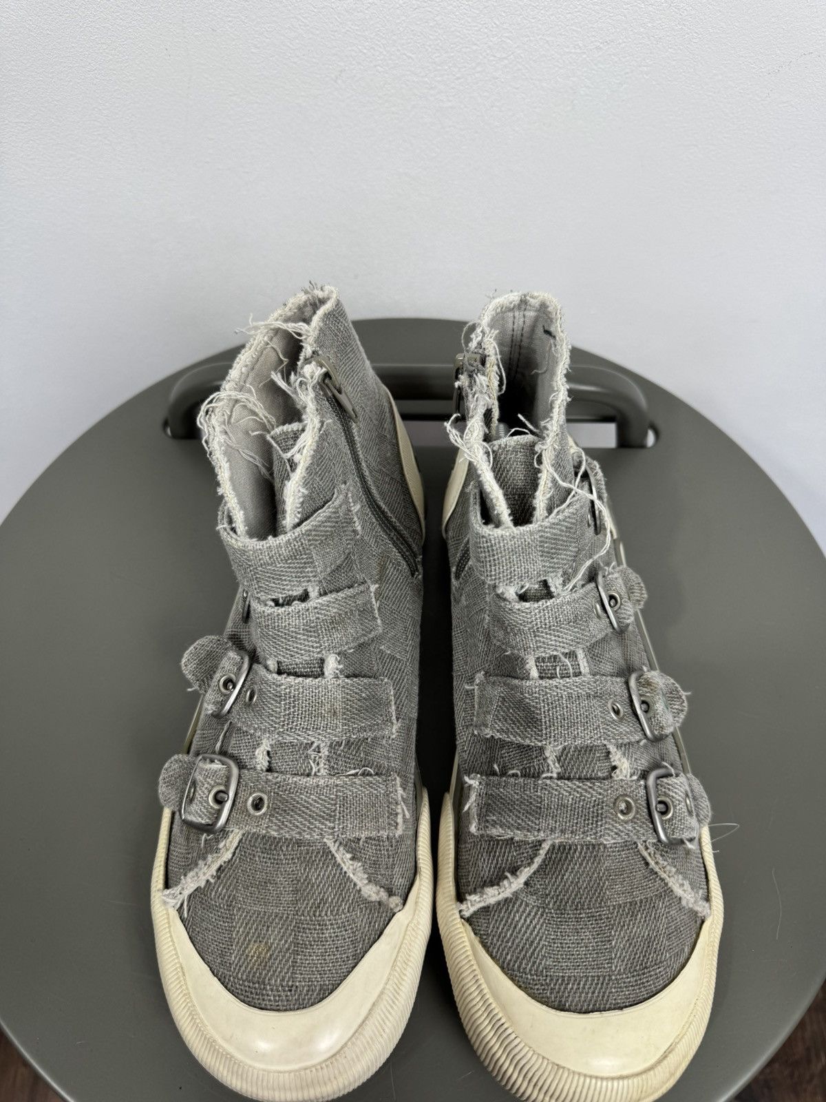 Other Rocket Distressed Canvas Buckle High Top Sneakers EU 39 US 8 Size US 8 / IT 38 - 4 Thumbnail