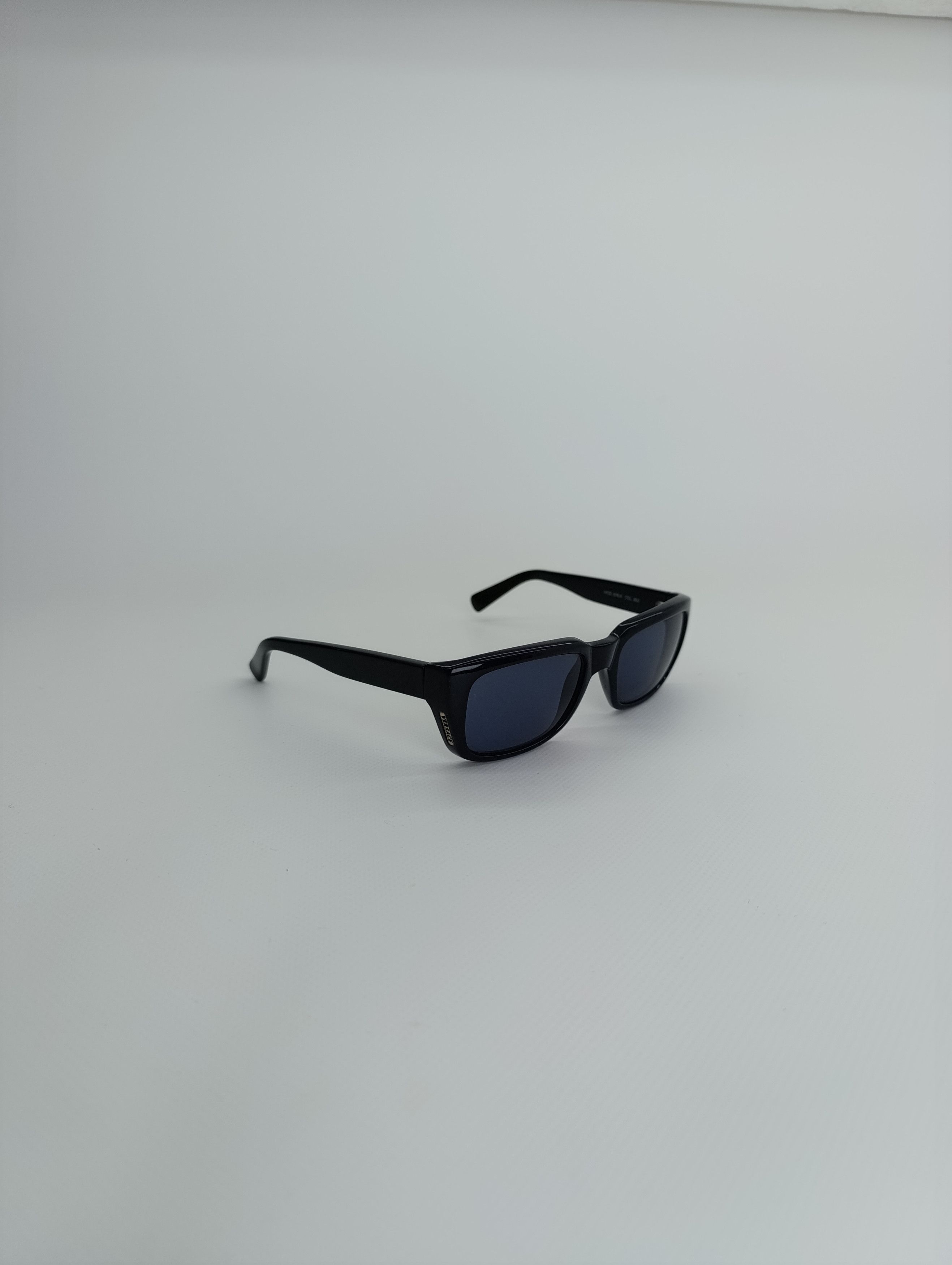 Versace GIANNI VERSACE UNISEX BLACK SUNGLASSES Size ONE SIZE - 1 Thumbnail