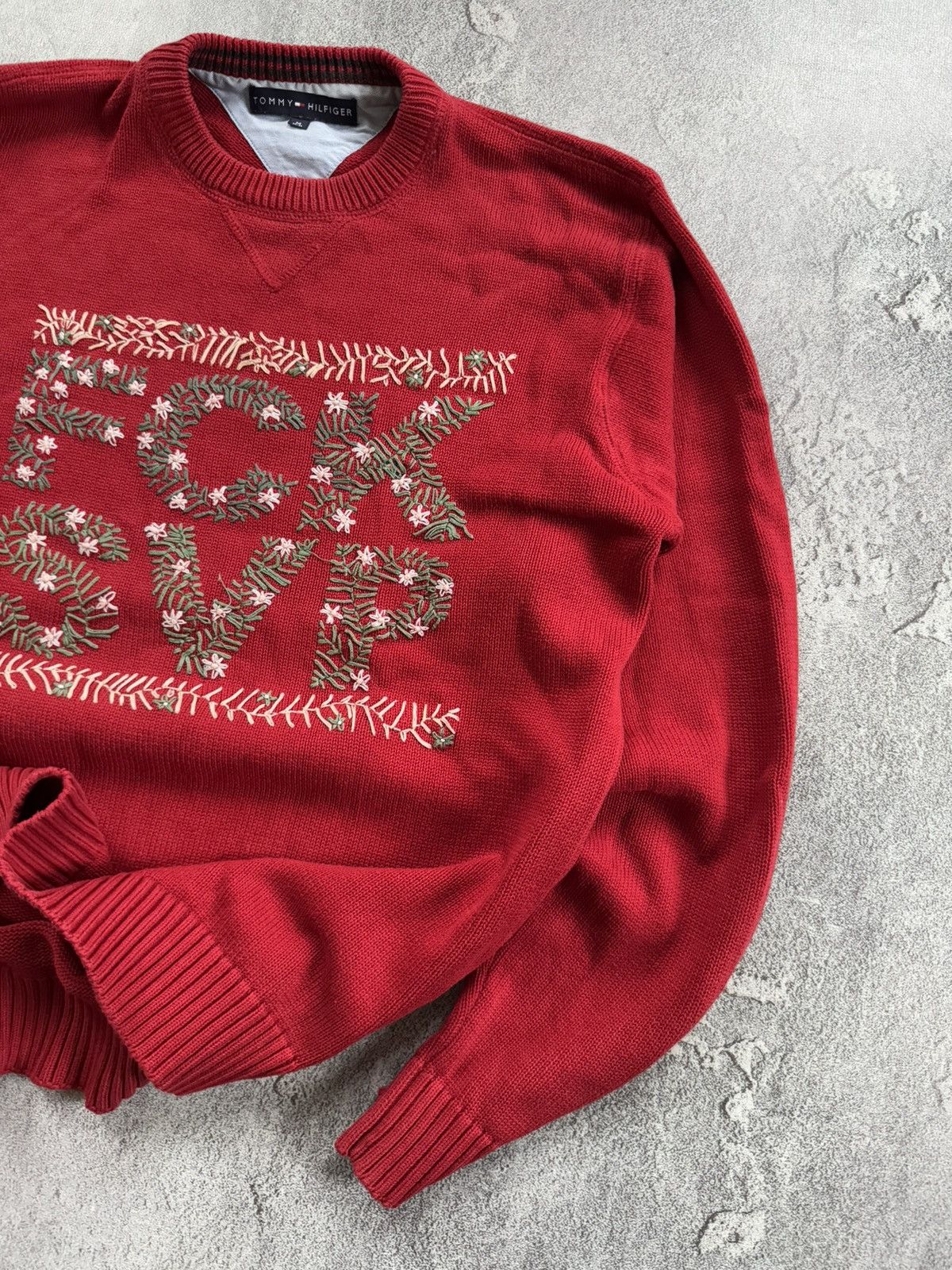 Tommy Hilfiger × Vintage Tommy Hilfiger M FCK SVF red sweater jumper sweatshirt 00s Size US M / EU 48-50 / 2 - 2 Thumbnail