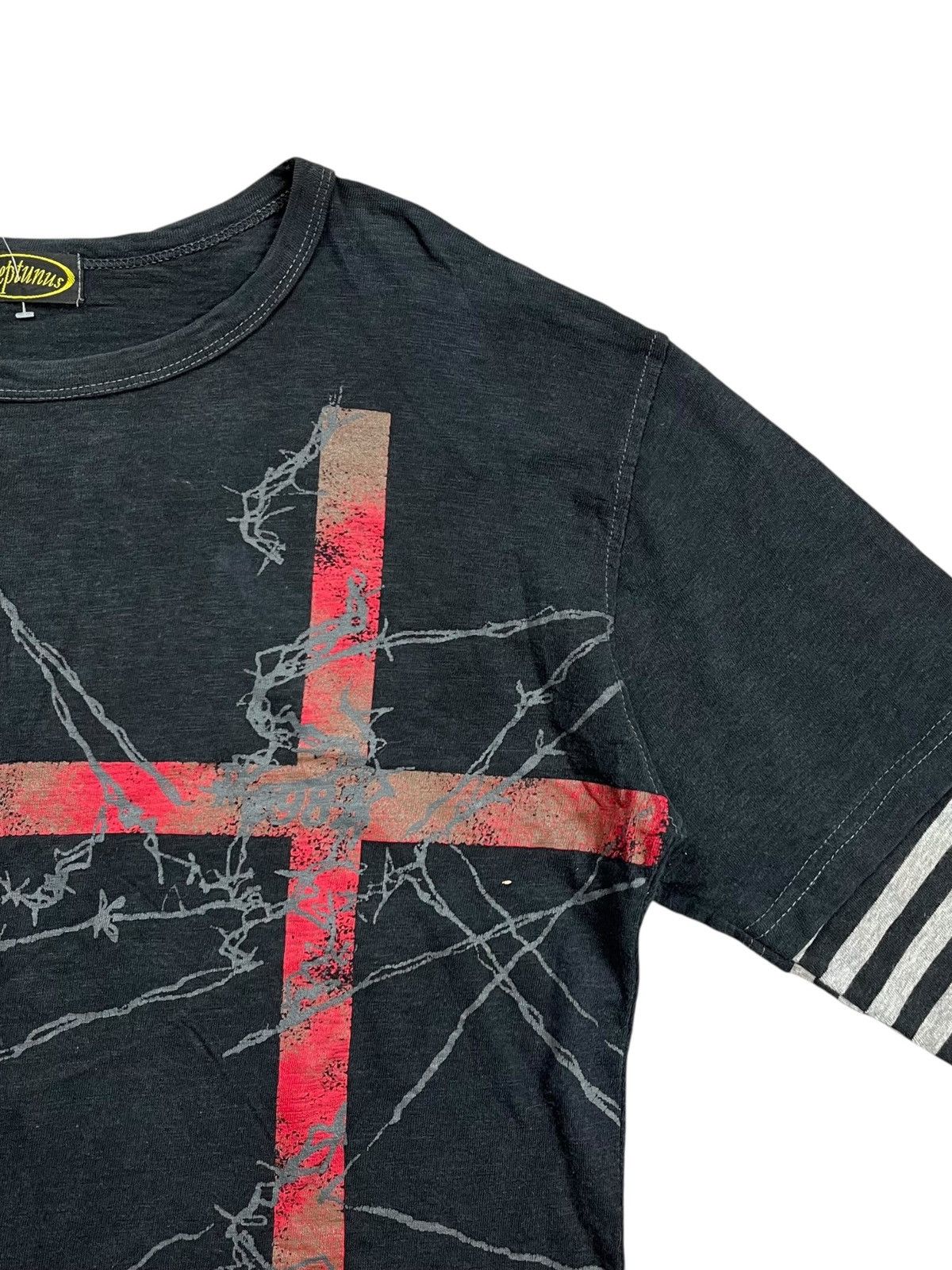Hysteric Glamour 2000s Neptunus - Barbed Cross Extra Longsleeve Size US M / EU 48-50 / 2 - 4 Thumbnail