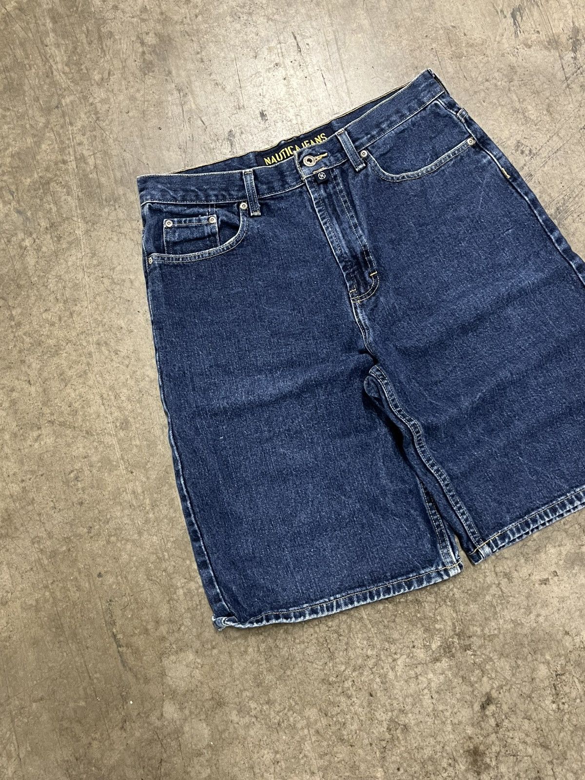 Levi's Vintage Clothing Vintage baggy jorts y2k streetwear hype skater 90s hiphop Size US 32 / EU 48 - 2 Thumbnail