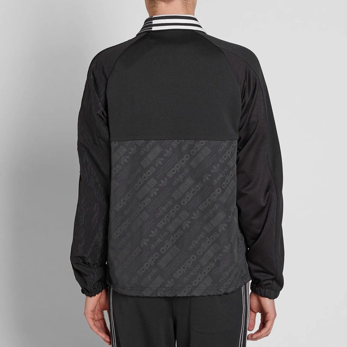 Adidas × Alexander Wang Adidas - Alexander Wang - A/W 17’ - Patch Jacket Size US S / EU 44-46 / 1 - 7 Thumbnail