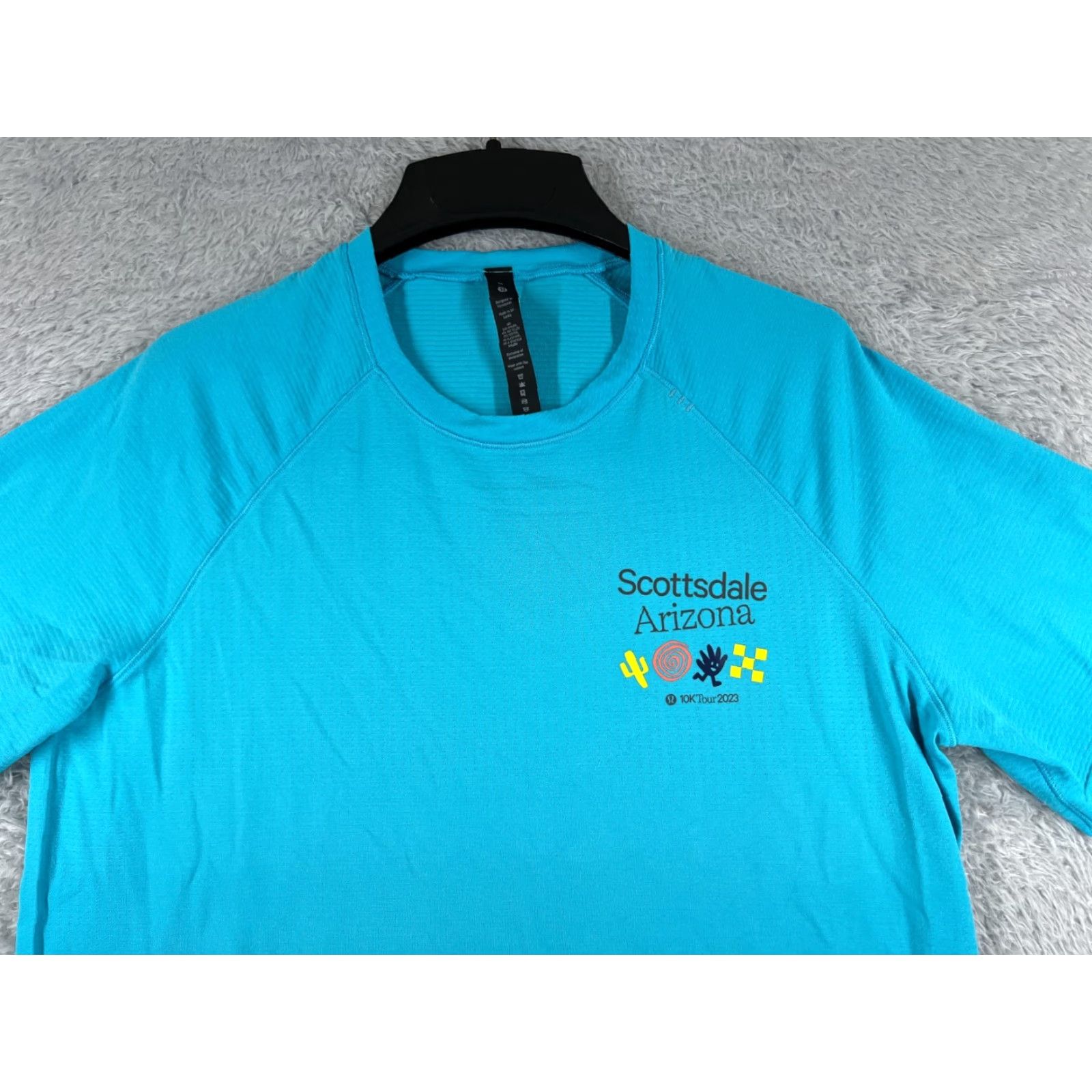 Lululemon Lululemon Shirt Men Medium Blue 10K Tour Scottsdale Arizona 2023 Short Sleeve Shirt T-Shirt Mens Blue Logo Vintage: No Size US M / EU 48-50 / 2 - 4 Thumbnail