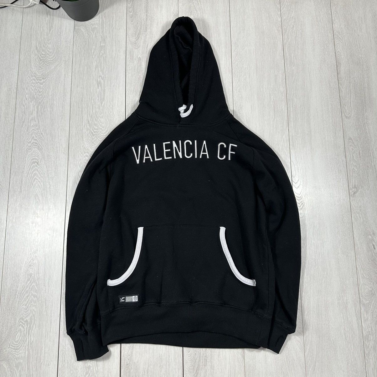 Joma Valencia FC Joma Hoodie size L 90s streetwear y2k style Size US L / EU 52-54 / 3 - 1 Thumbnail