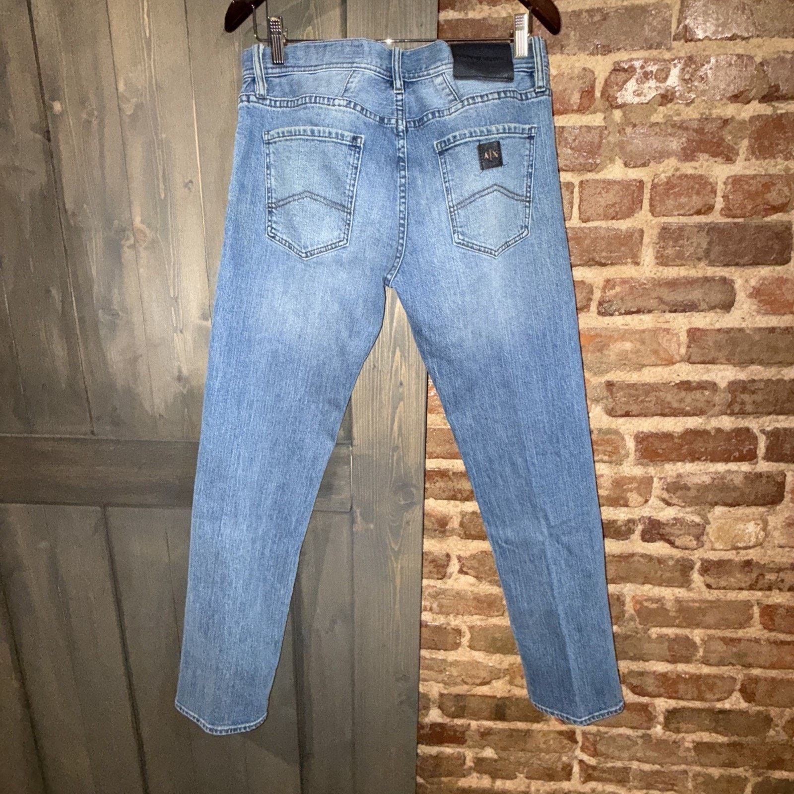 Armani Exchange Armani Exchange Men's J16 Sz Straight Med Wash Jeans 33x31 Size US 31 - 6 Thumbnail