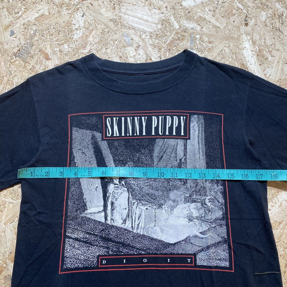 Band Tees Vintage Skinny Puppy Band Tee Size US S / EU 44-46 / 1 - 9 Thumbnail