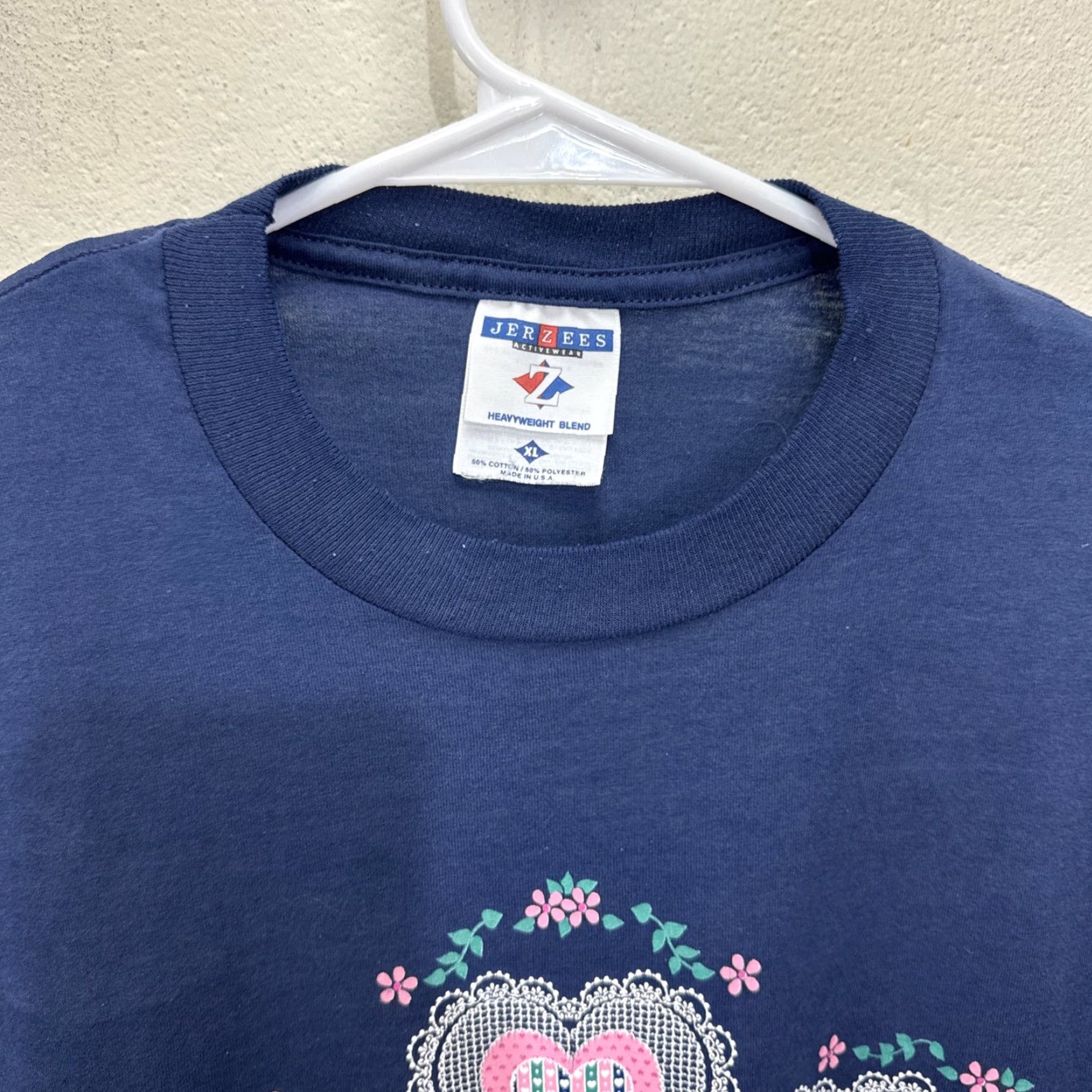 Jerzees Vintage Endless Designs T Shirt Floral Quilted Hearts Pattern Blue XL Size XL / US 12-14 / IT 48-50 - 4 Thumbnail