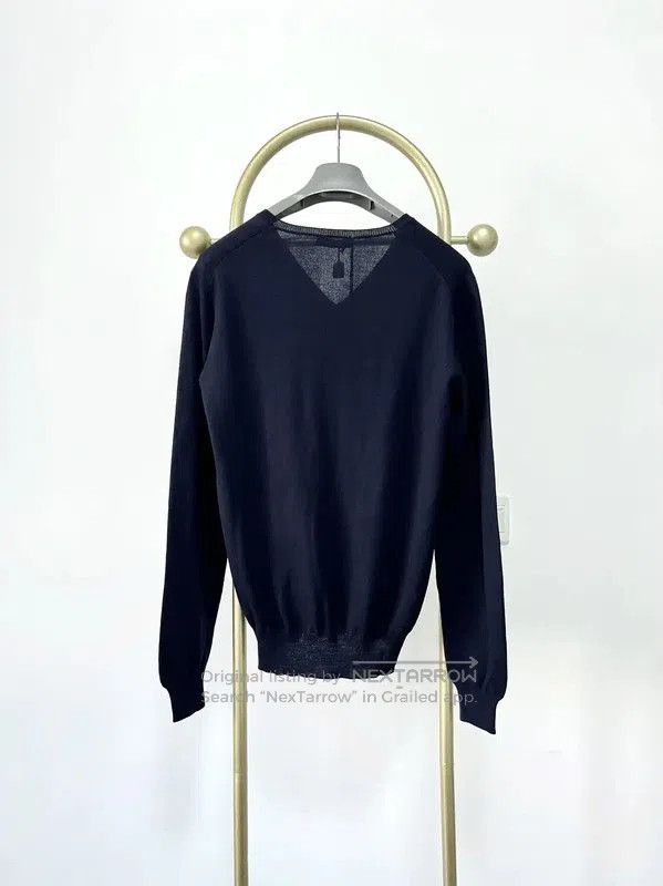 Prada Prada Men's V-Neck Knitted Sweater in Deep Blue. Size US M / EU 48-50 / 2 - 4 Thumbnail