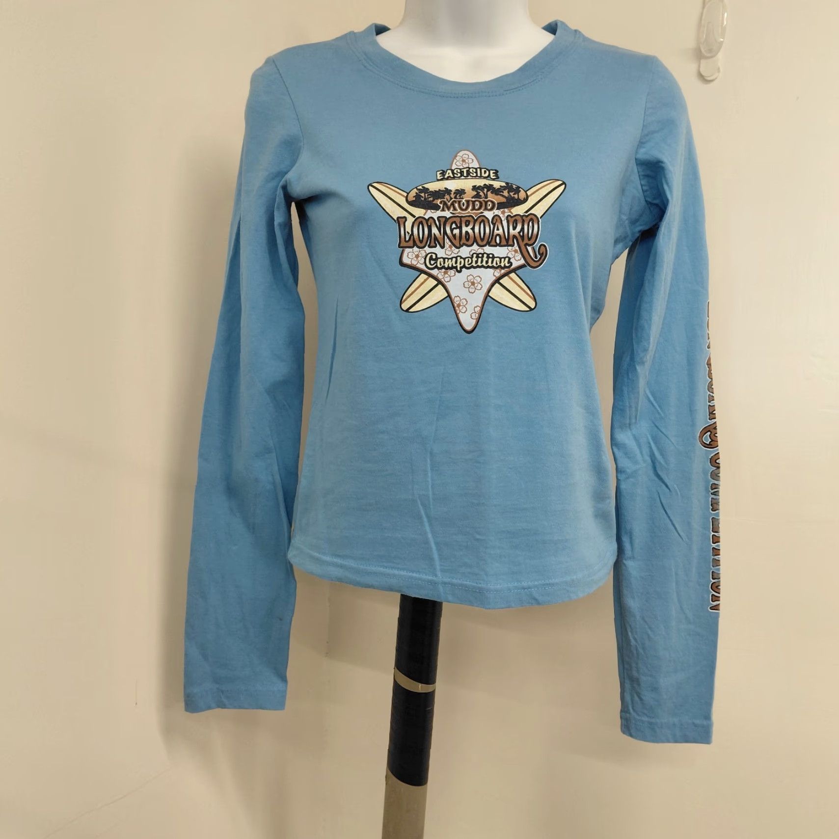 Vintage Mudd Surf Beach Shirt Junior Size Small Blue Long Sleeve Cropped Crewneck Shirt Size S / US 4 / IT 40 - 2 Thumbnail