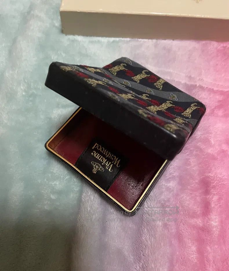 Vivienne Westwood Vivienne Westwood Embroidered Saturn Satty Angel vintage l Size ONE SIZE - 7 Thumbnail