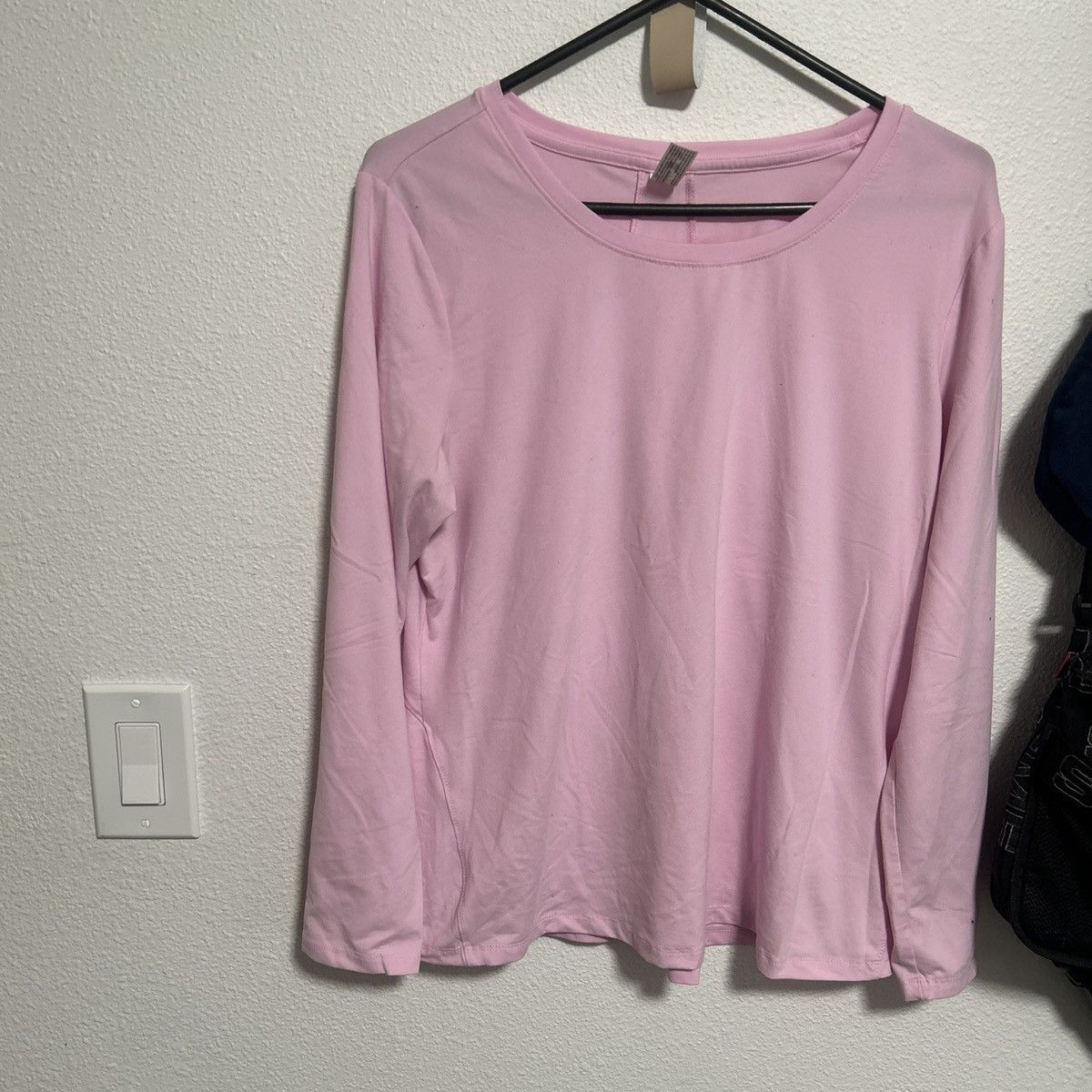 Other All In Motion Pink Longsleeve T-shirt Size L / US 10 / IT 46 - 1 Thumbnail