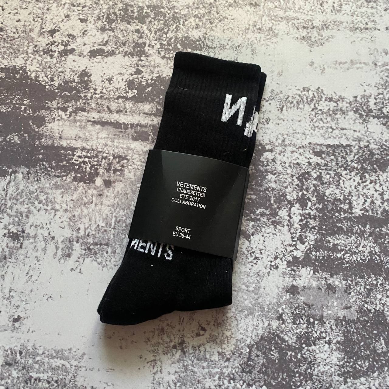 未使用 VETEMENTS x REEBOK L ソックス 未使用 VETEMENTS x REEBOK L ソックス VETEMENTS x Reebok