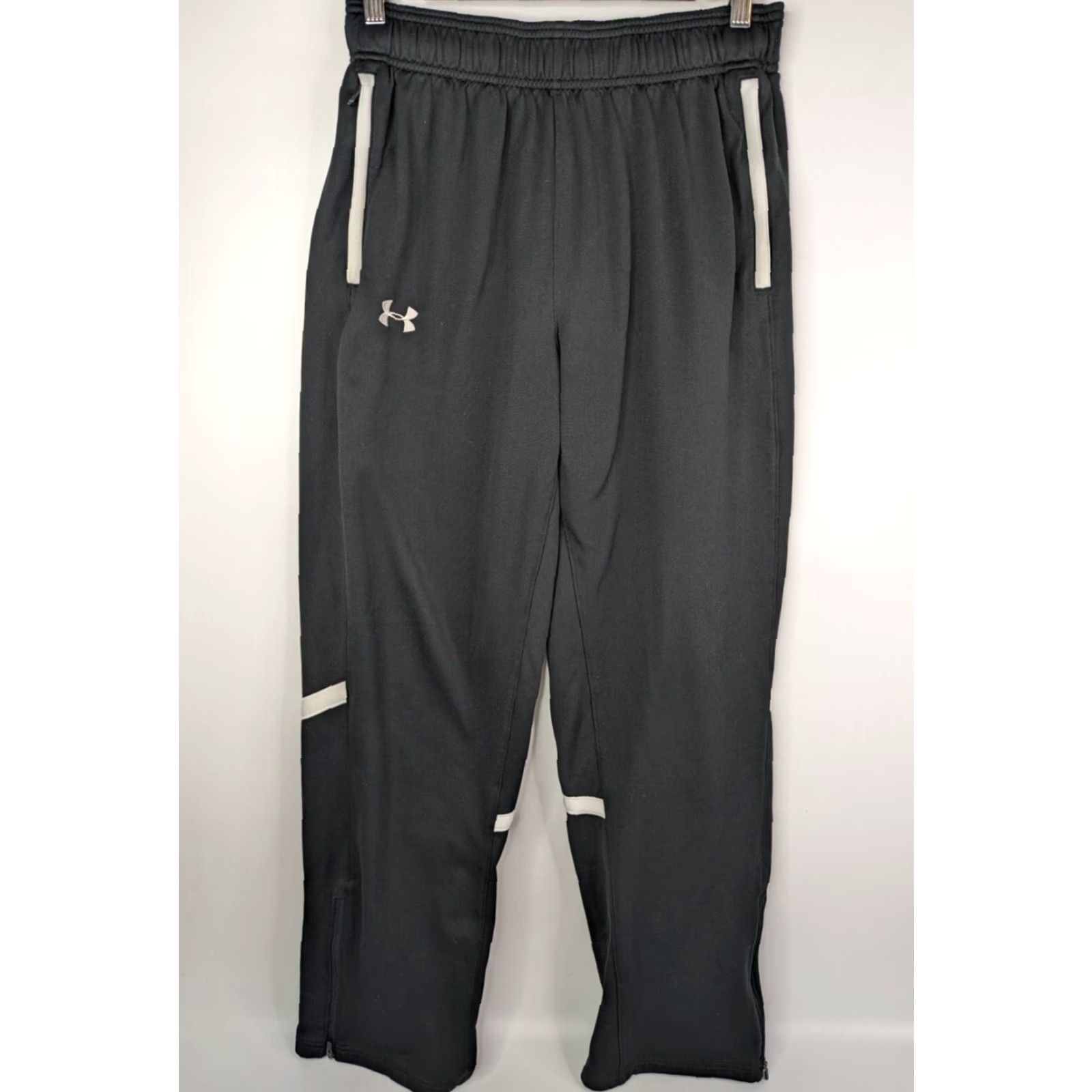 Under Armour Under Armour Sweatpants Mens Large Black Pockets Regular 1270404 Size US 33 - 2 Thumbnail