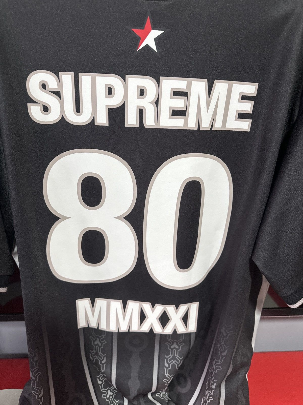 Supreme Supreme arabic jersey Size US M / EU 48-50 / 2 - 3 Thumbnail
